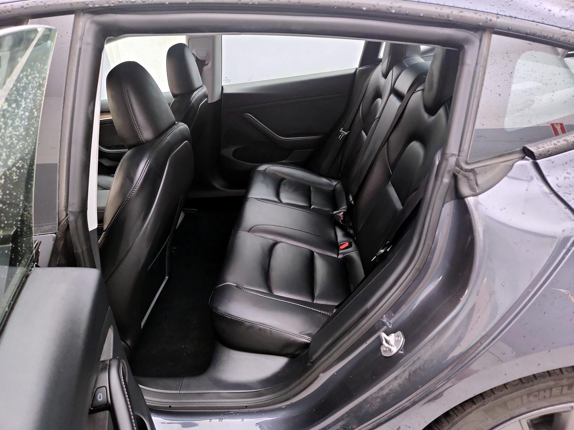 Thumbnail: 2023 Tesla Model 3 - 20