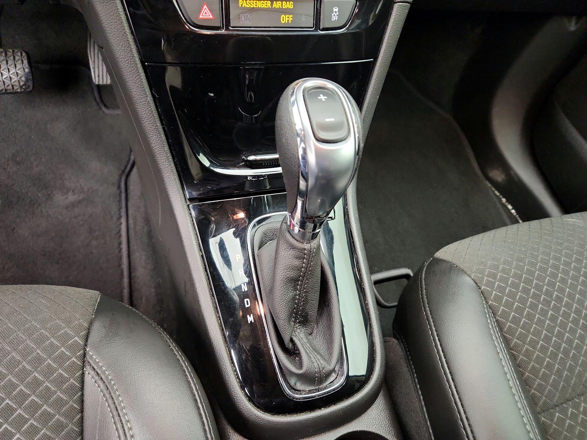 Thumbnail: 2019 Buick Encore - 17