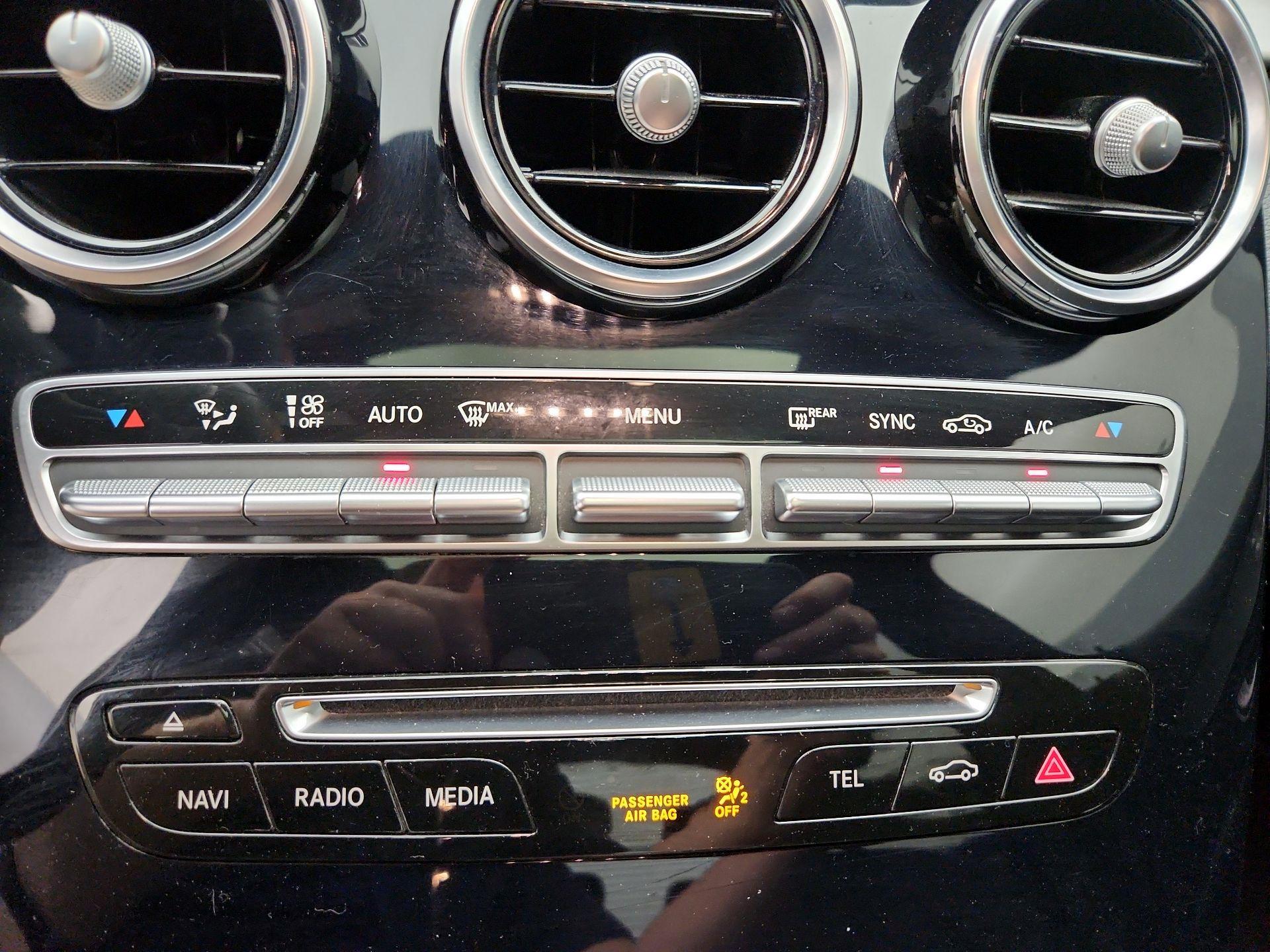 Thumbnail: 2018 Mercedes-Benz C-Class - 17