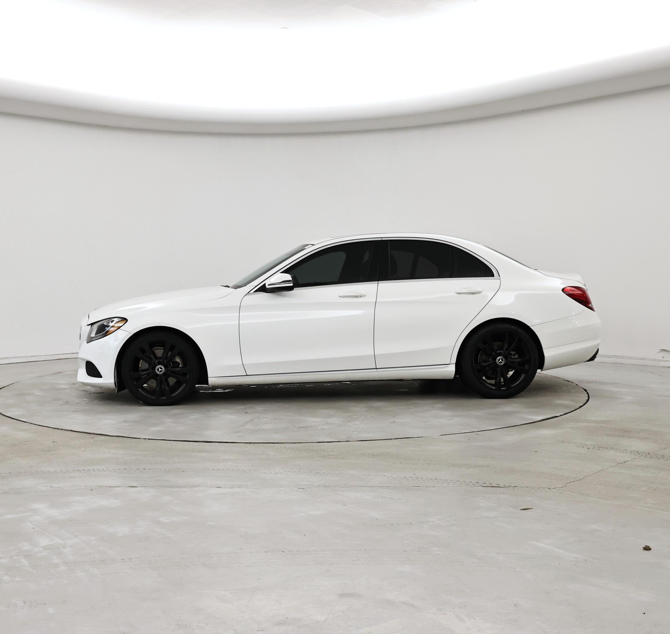 Thumbnail: 2018 Mercedes-Benz C-Class - 3