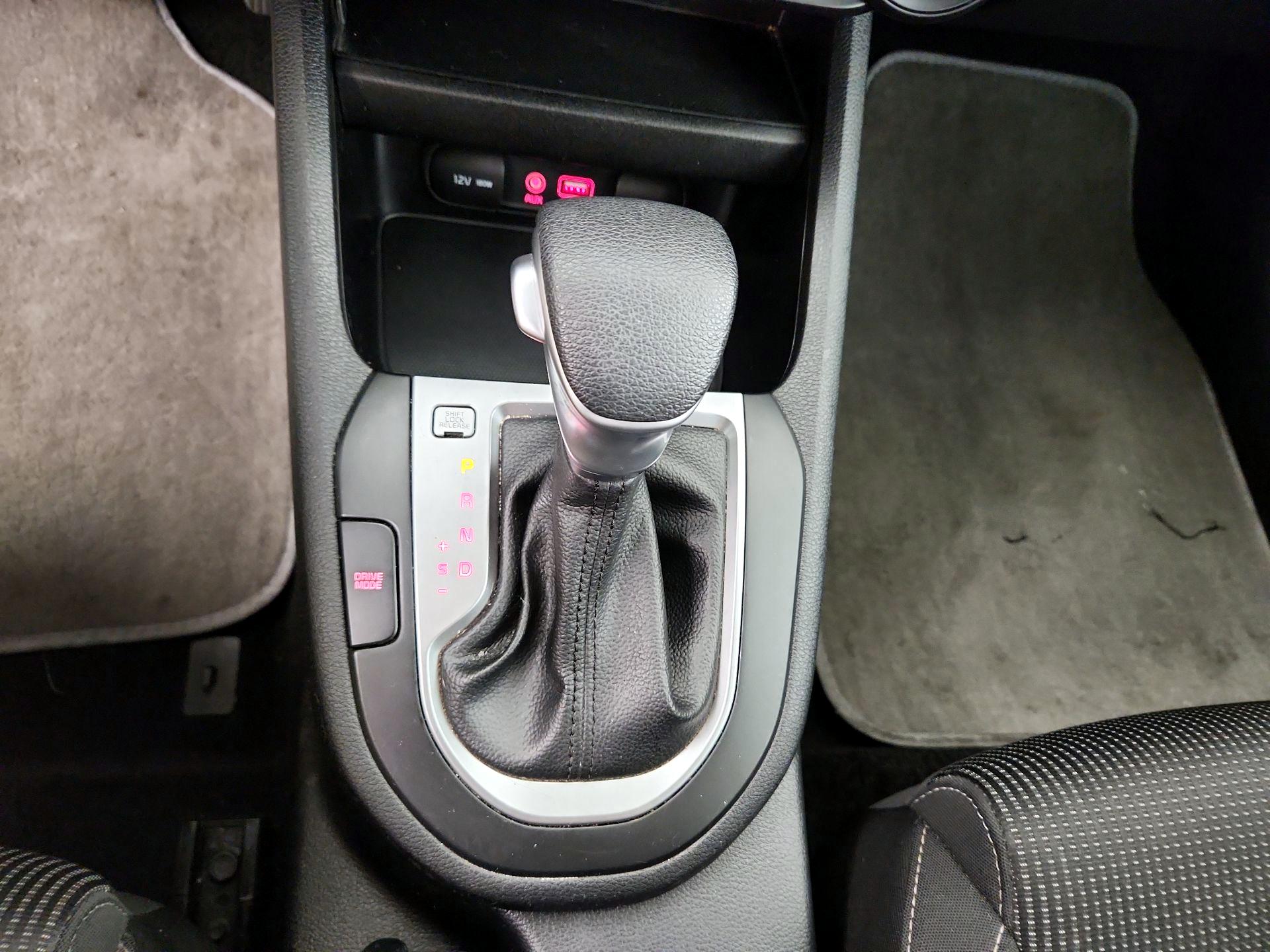 Thumbnail: 2019 Kia Forte - 15