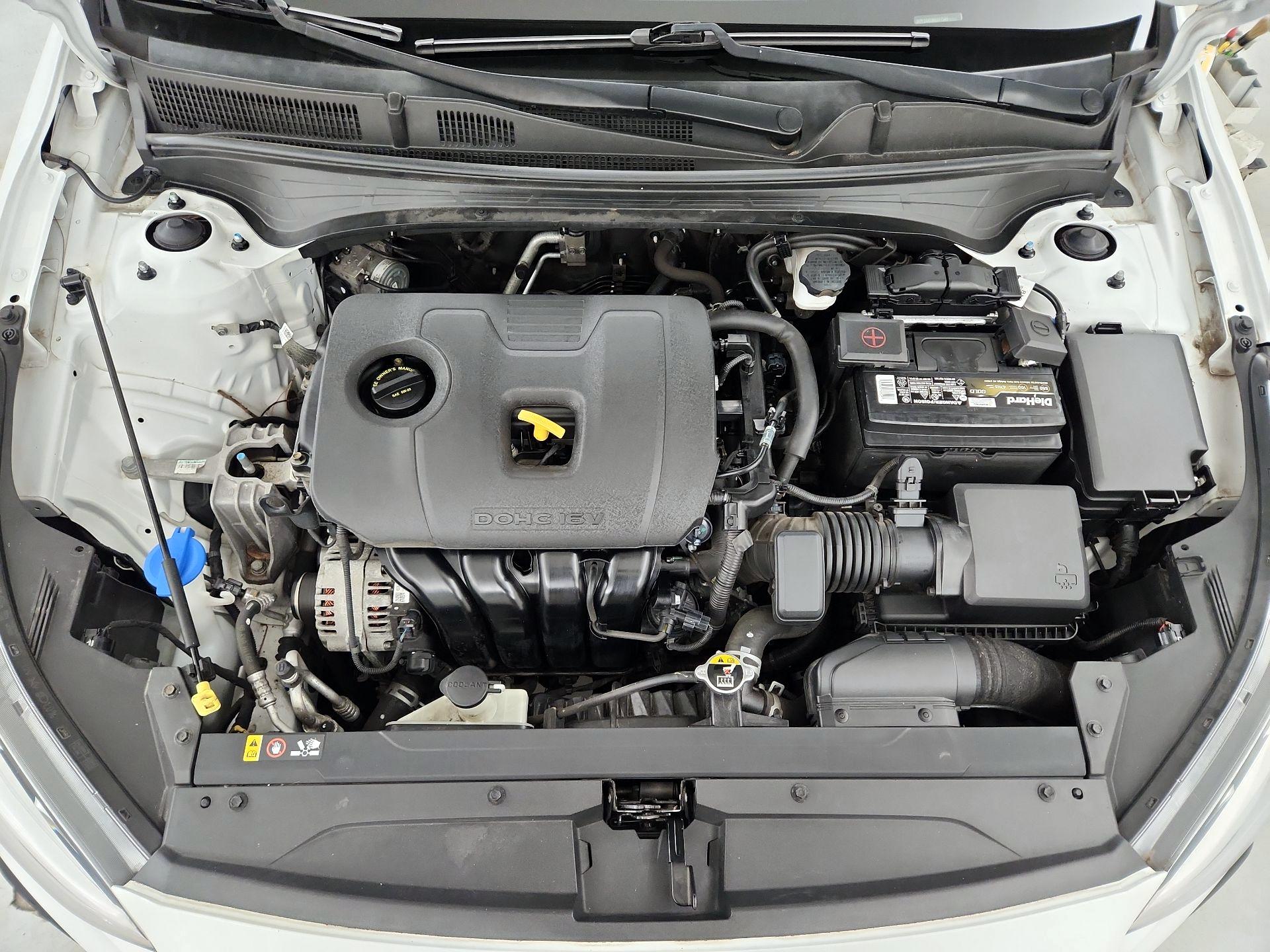 Thumbnail: 2019 Kia Forte - 19