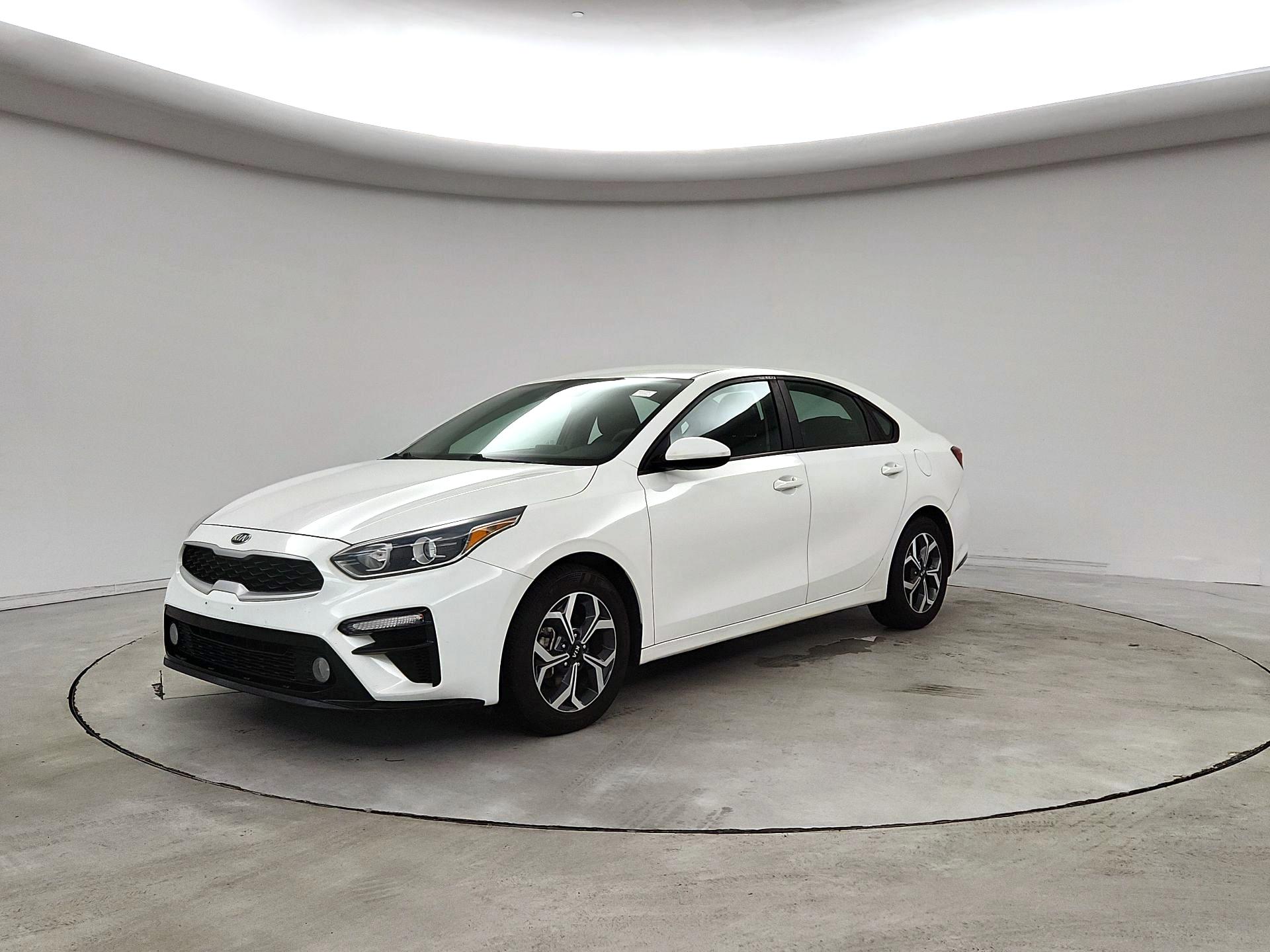 Thumbnail: 2019 Kia Forte - 3
