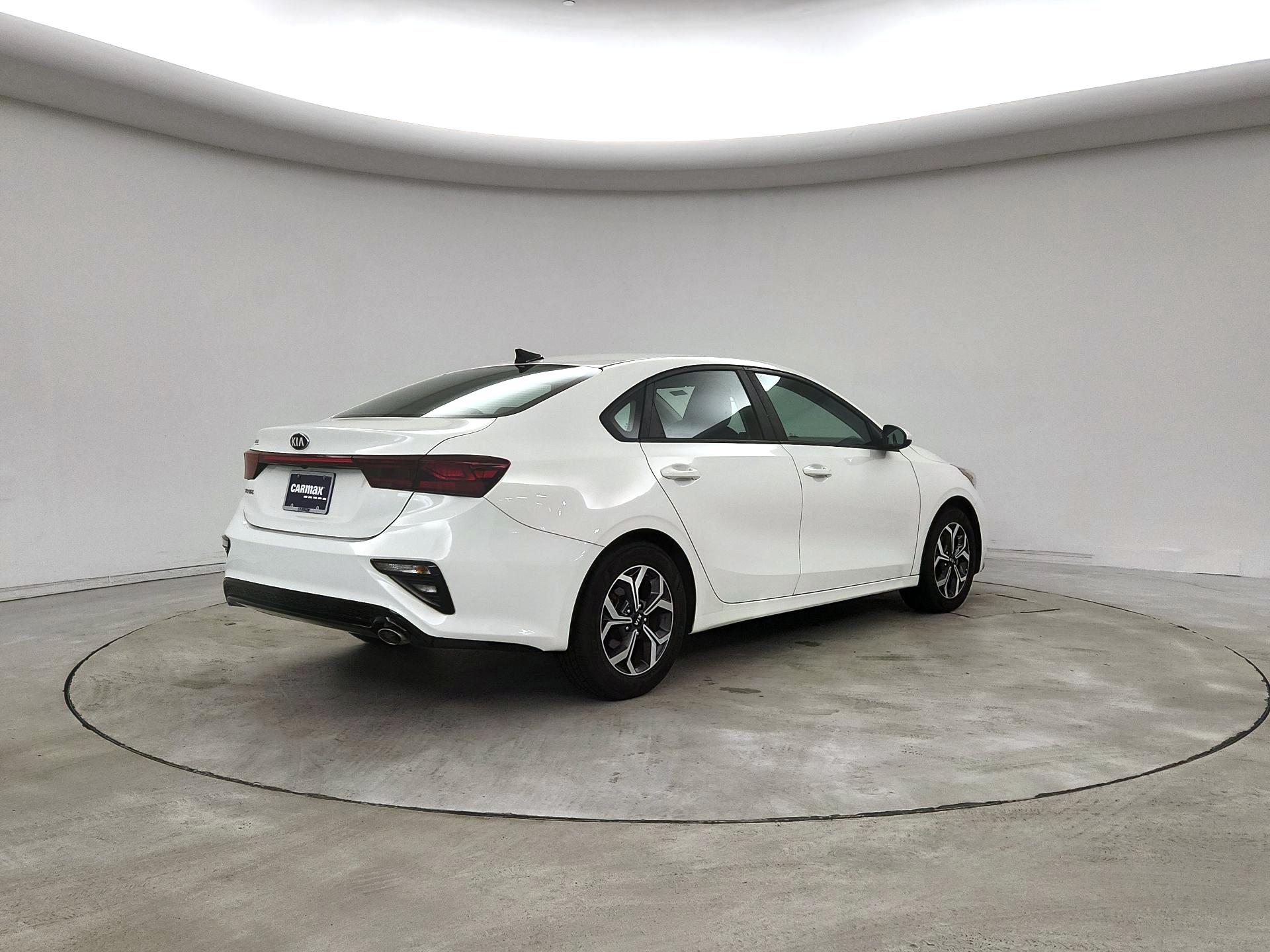 Thumbnail: 2019 Kia Forte - 5