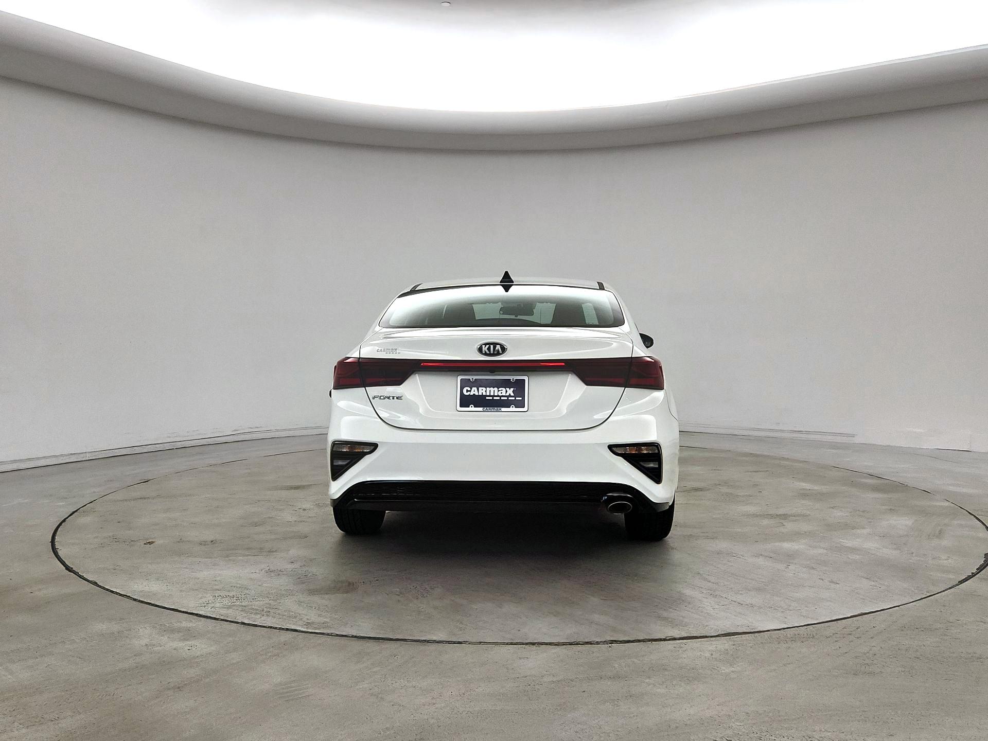 Thumbnail: 2019 Kia Forte - 6