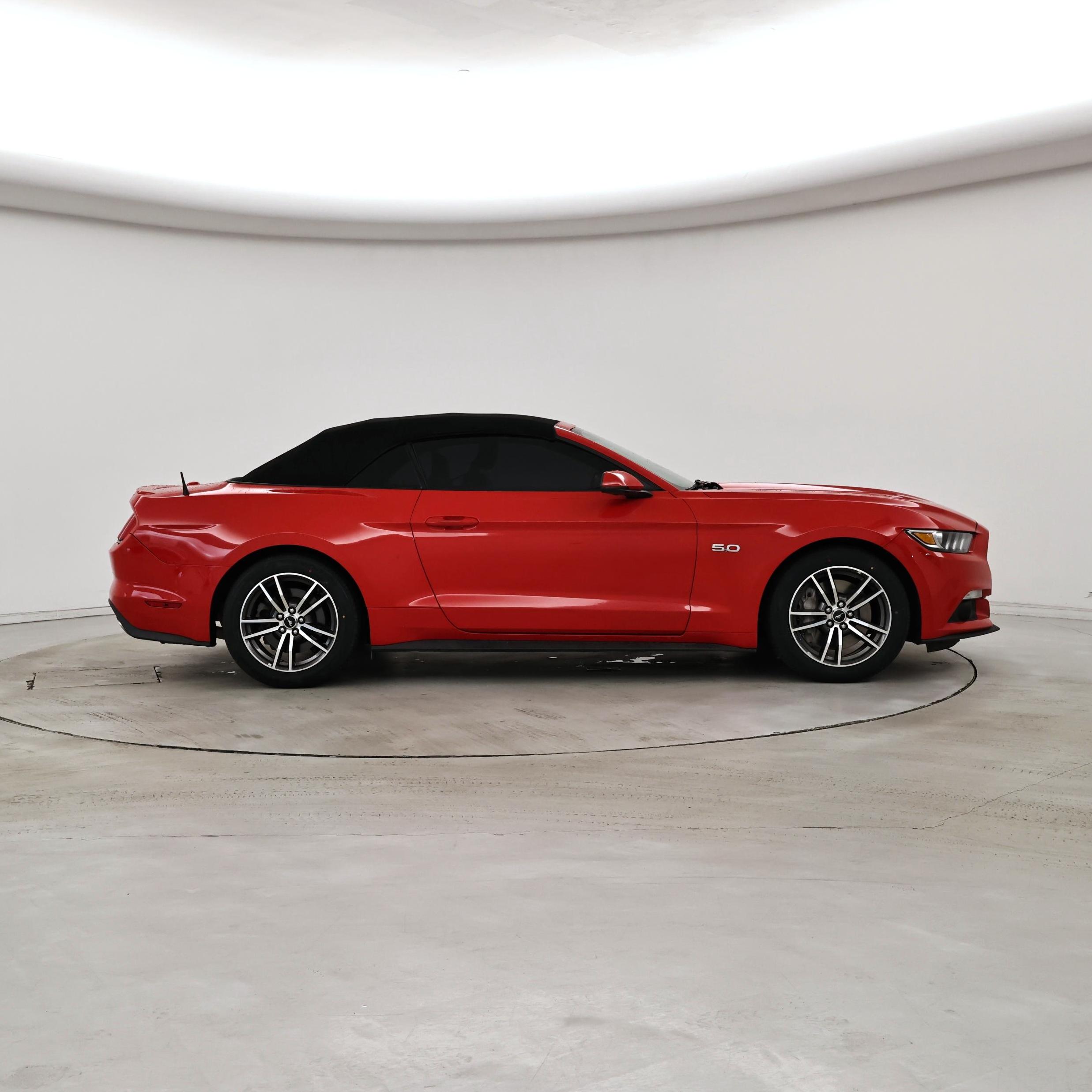 Thumbnail: 2017 Ford Mustang - 7