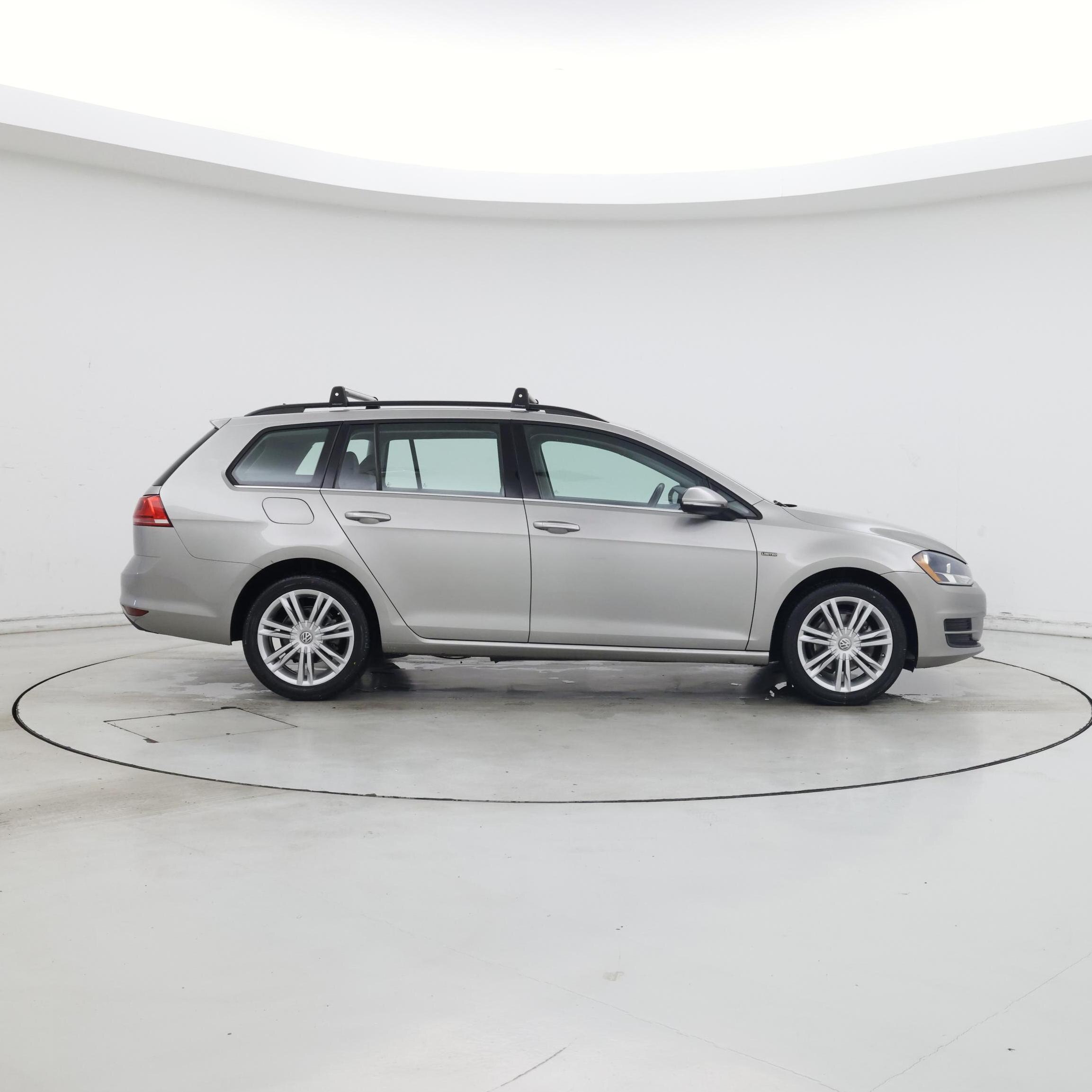 Thumbnail: 2016 Volkswagen Golf - 7