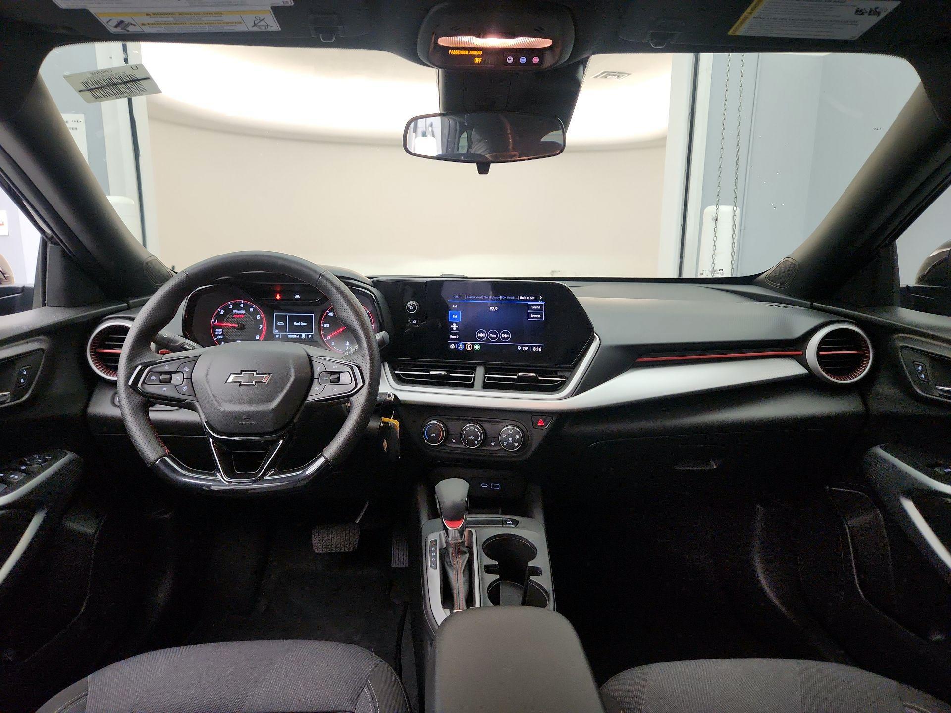 Thumbnail: 2024 Chevrolet Trax - 9