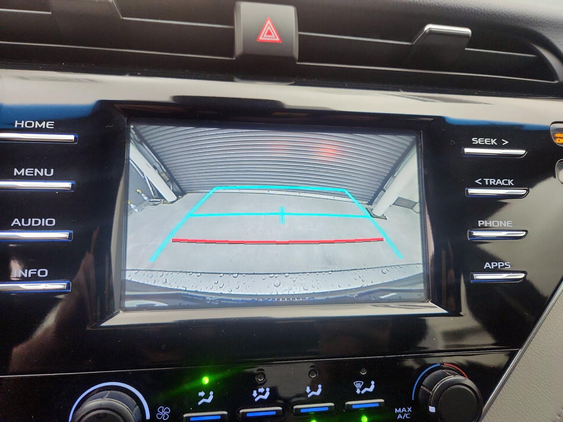 Thumbnail: 2018 Toyota Camry - 14