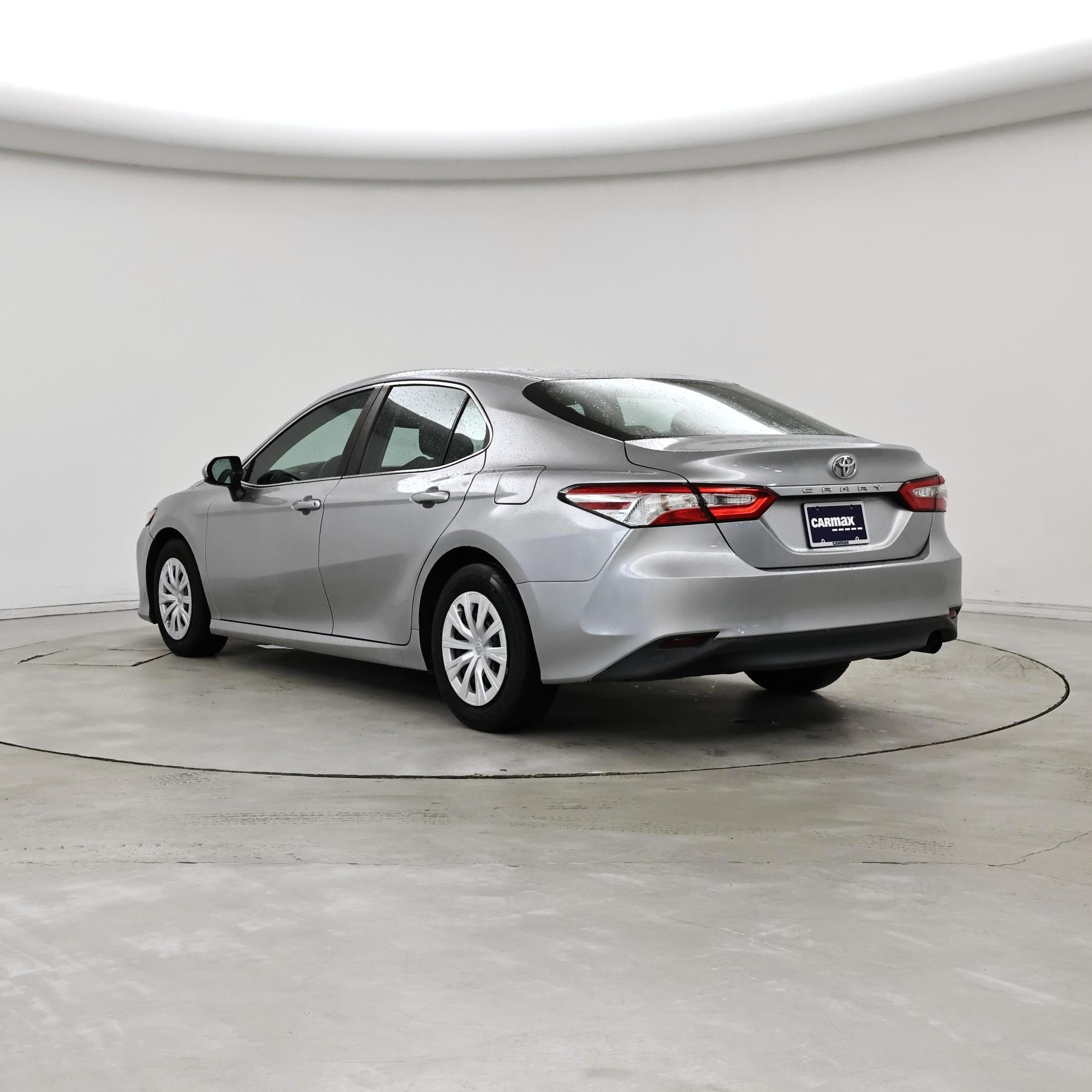 Thumbnail: 2018 Toyota Camry - 2