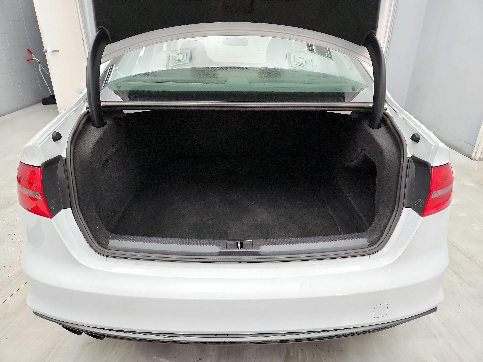 Thumbnail: 2014 Audi A4 - 19
