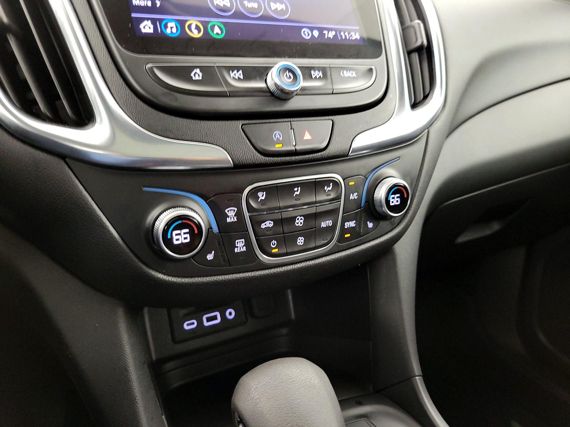 Thumbnail: 2022 Chevrolet Equinox - 16