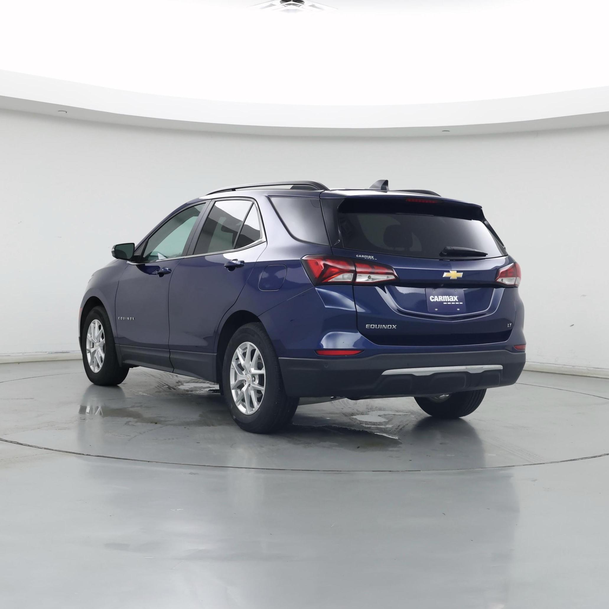 Thumbnail: 2022 Chevrolet Equinox - 2