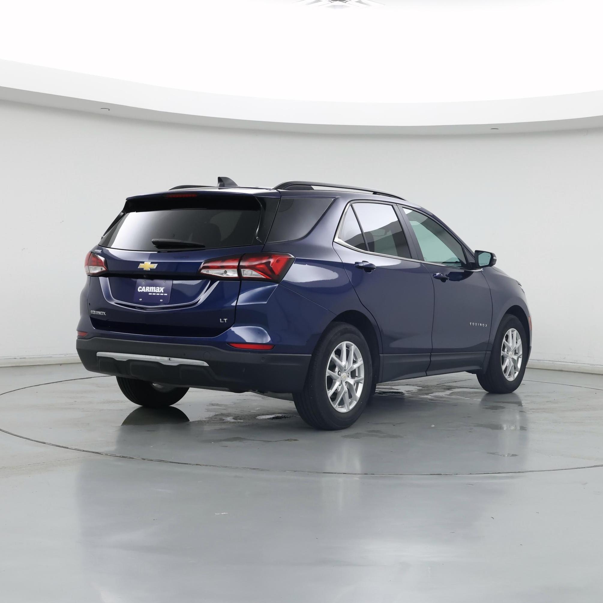 Thumbnail: 2022 Chevrolet Equinox - 8