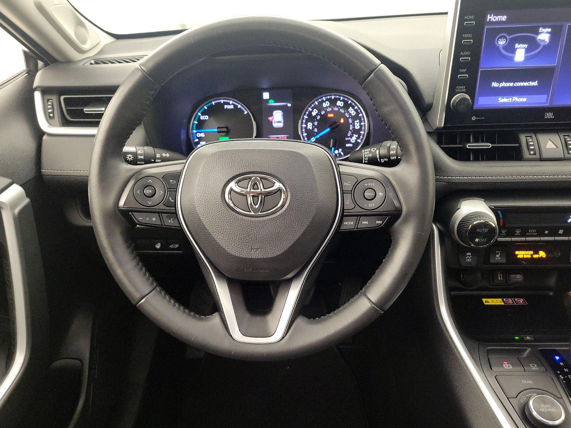 Thumbnail: 2022 Toyota RAV4 - 10