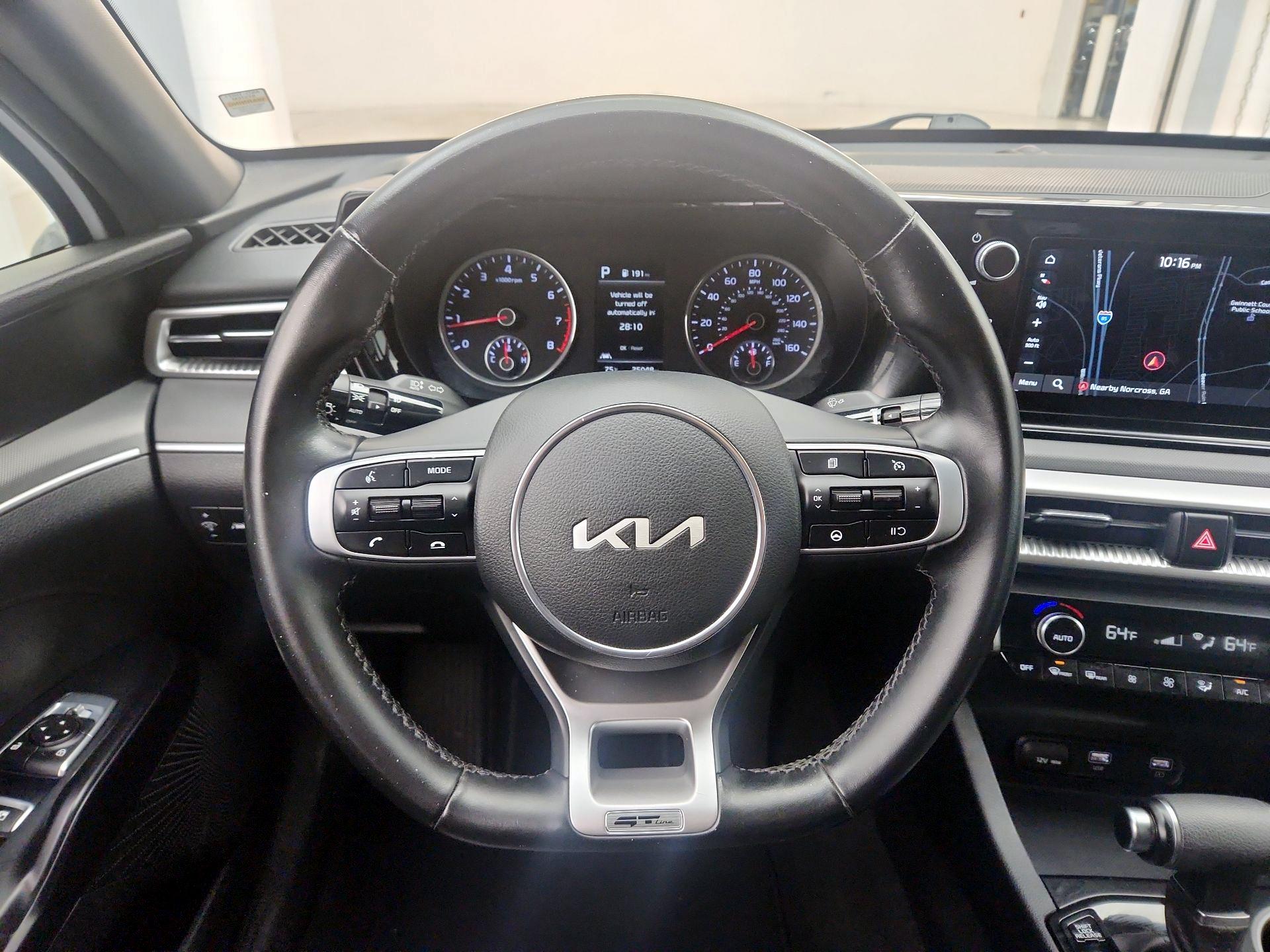 Thumbnail: 2023 Kia K5 - 10