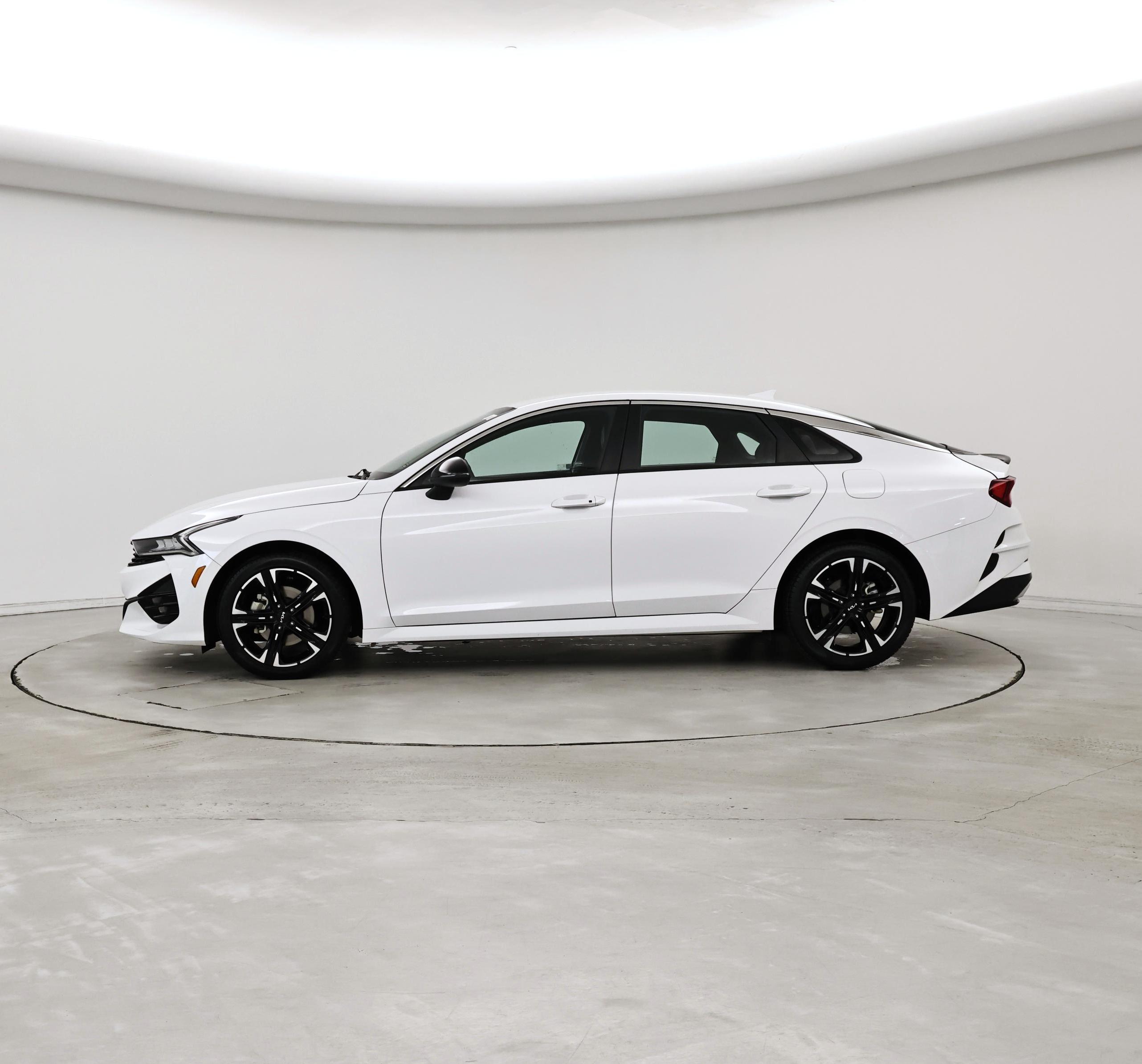 Thumbnail: 2023 Kia K5 - 3