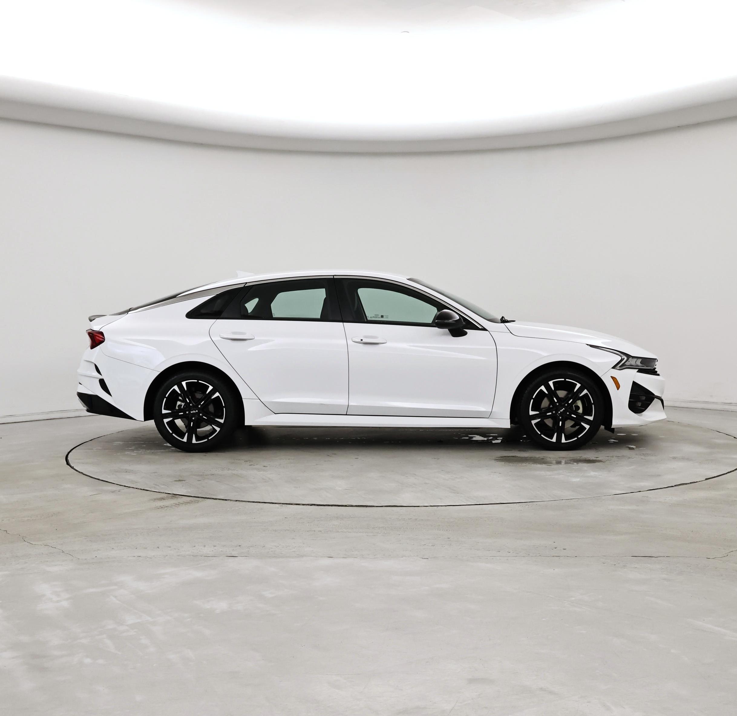 Thumbnail: 2023 Kia K5 - 7