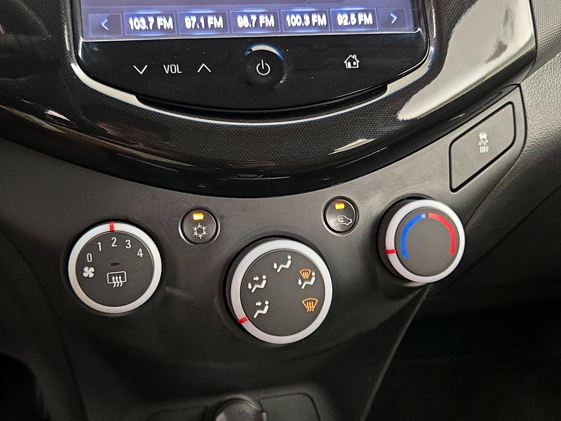 Thumbnail: 2013 Chevrolet Spark - 15