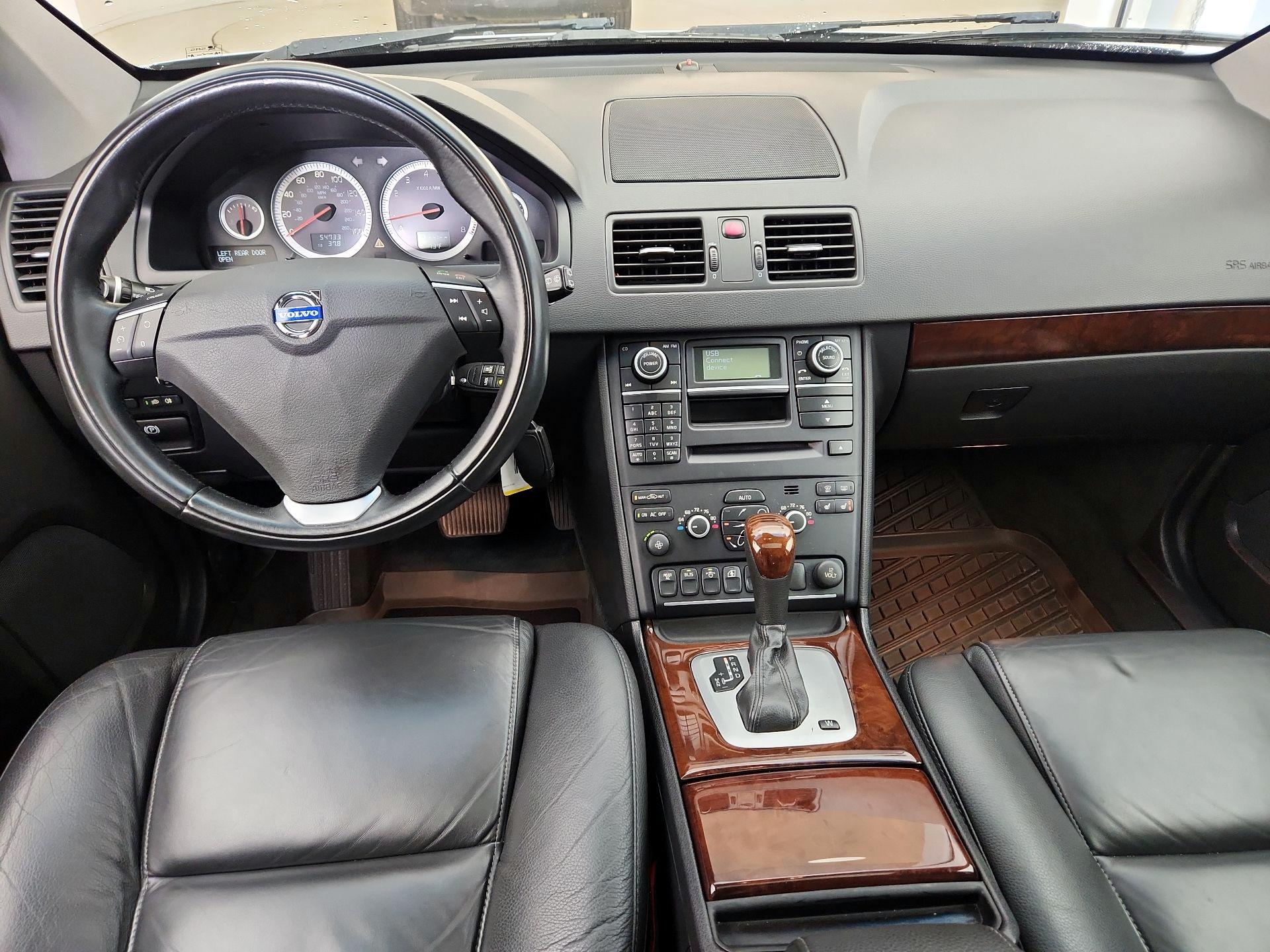 Thumbnail: 2014 Volvo XC90 - 9