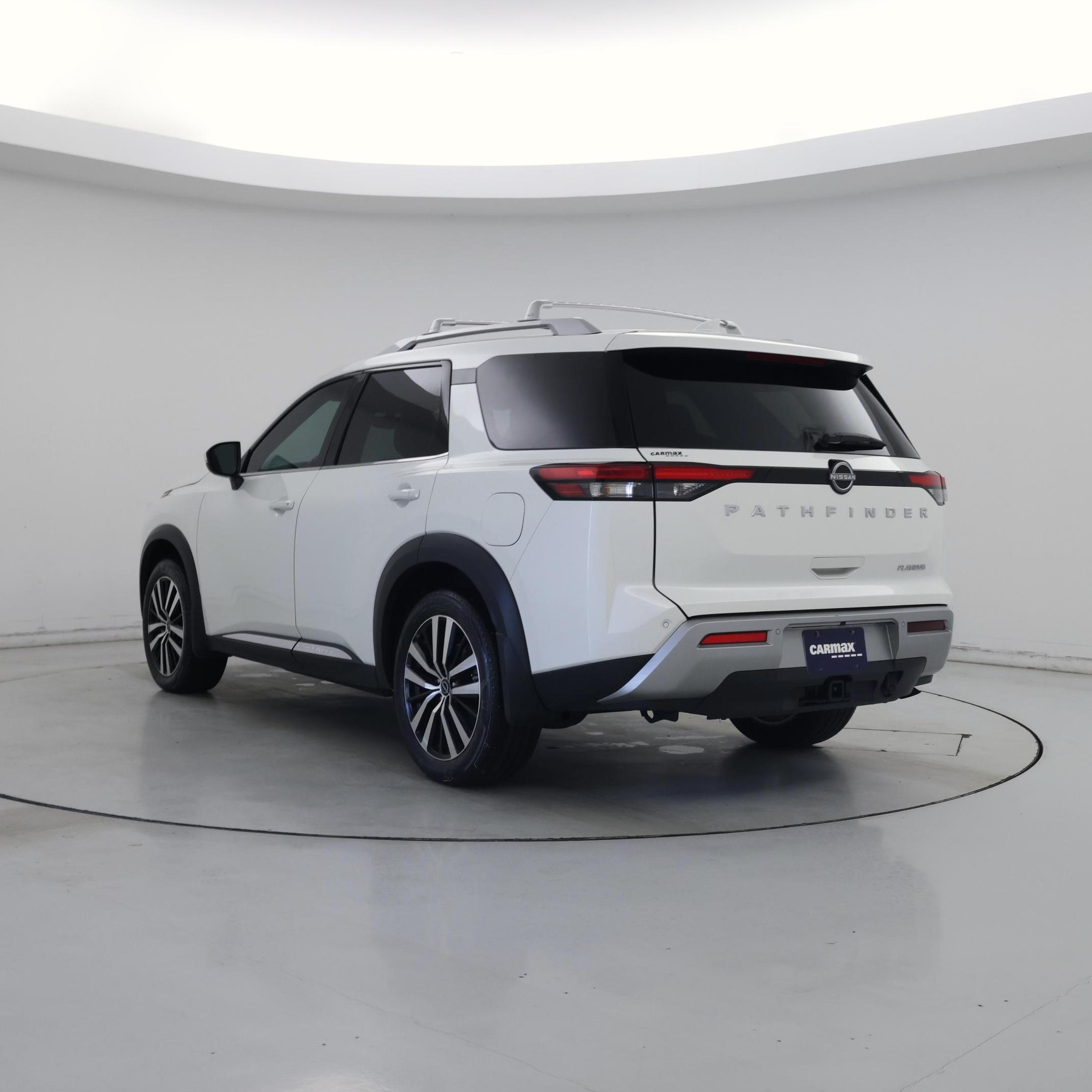 Thumbnail: 2024 Nissan Pathfinder - 2