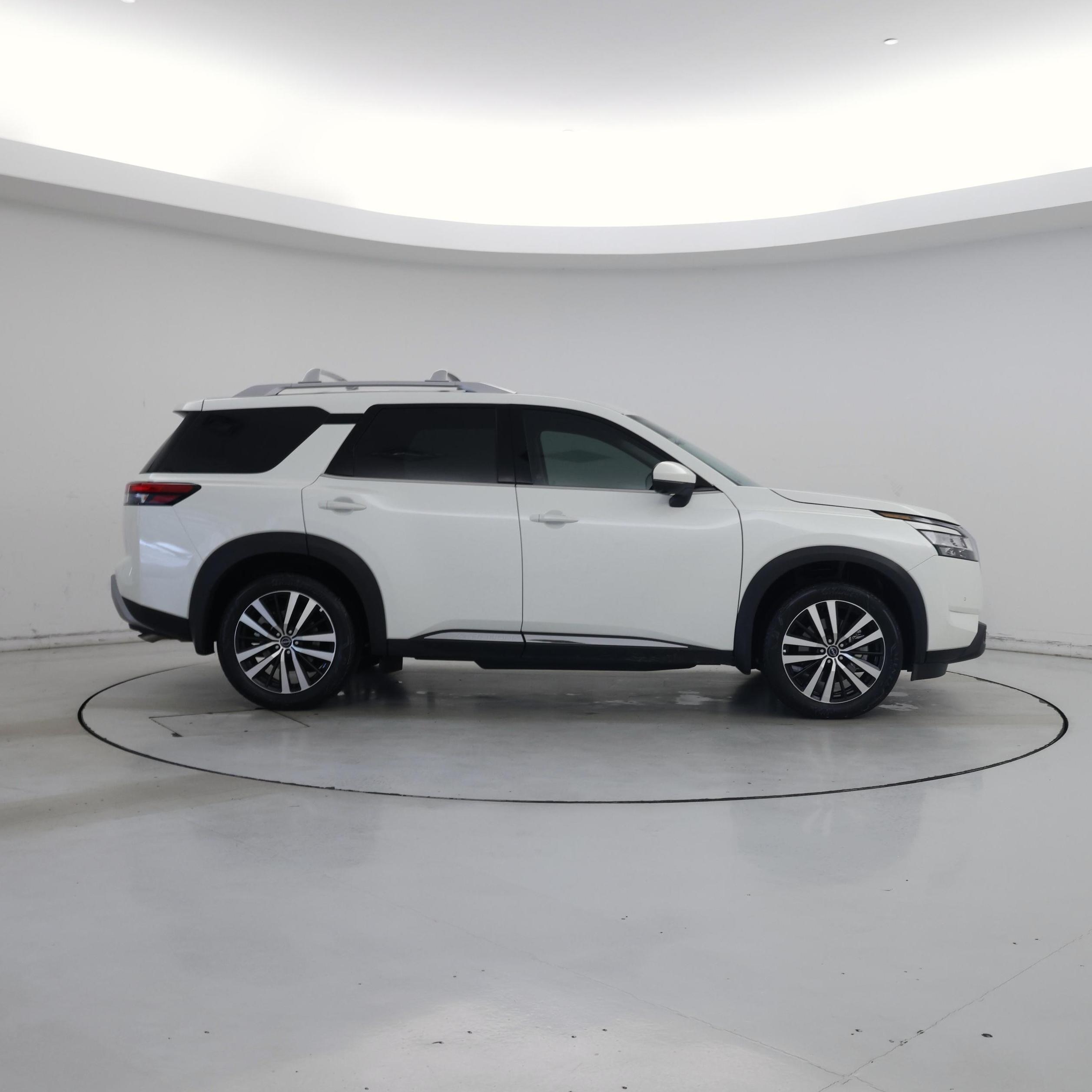Thumbnail: 2024 Nissan Pathfinder - 7