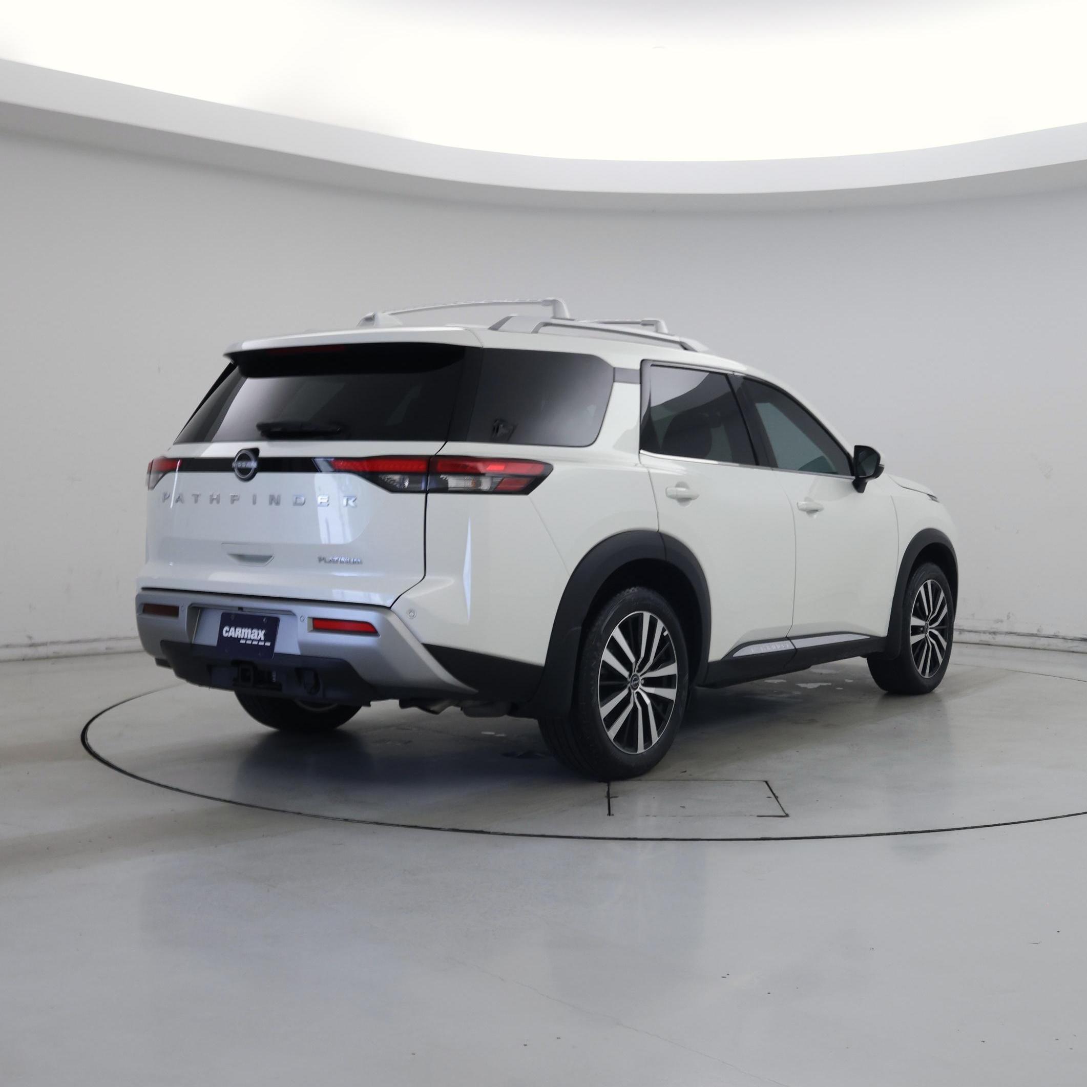 Thumbnail: 2024 Nissan Pathfinder - 8