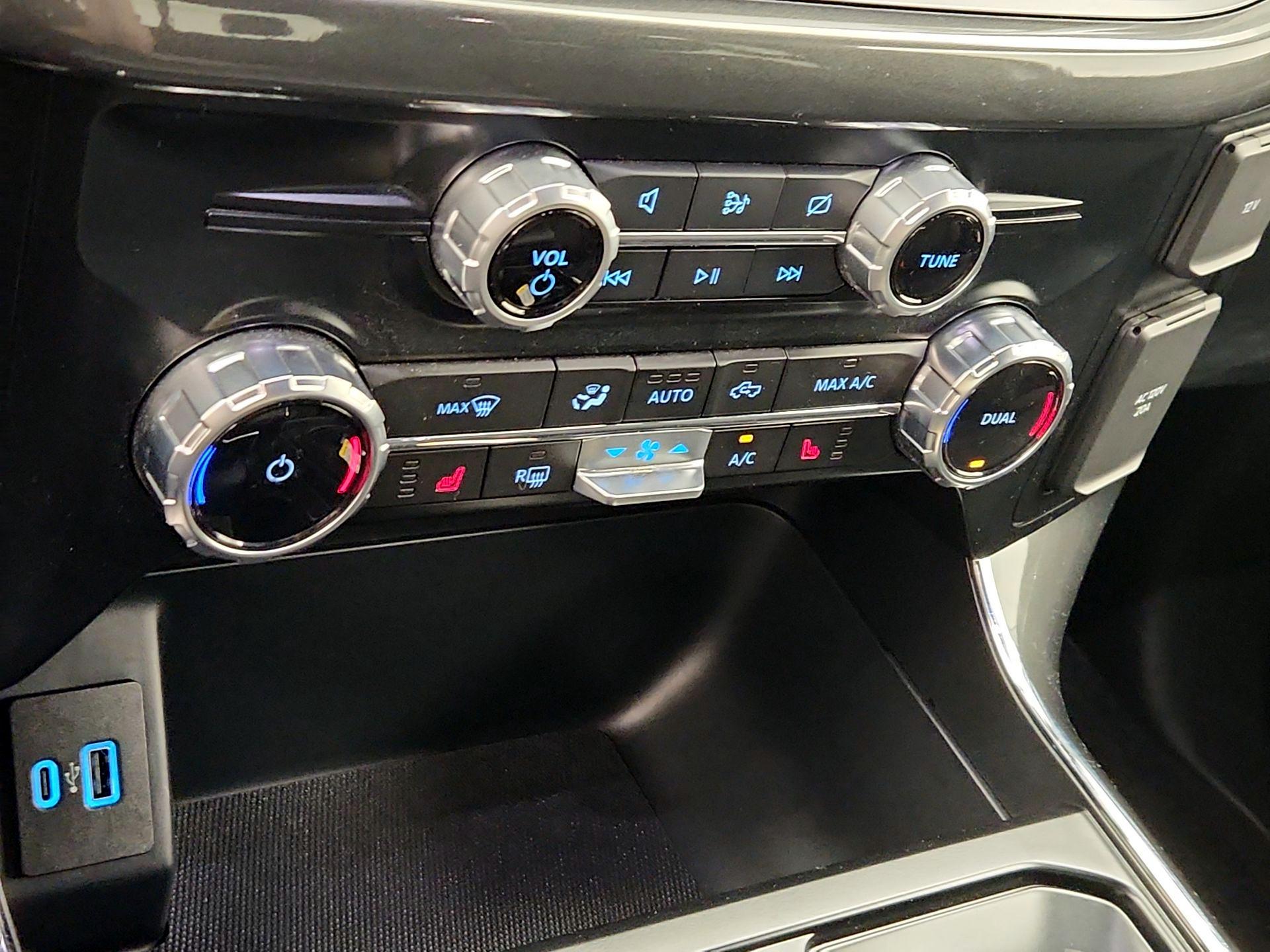 Thumbnail: 2023 Ford F-150 - 17
