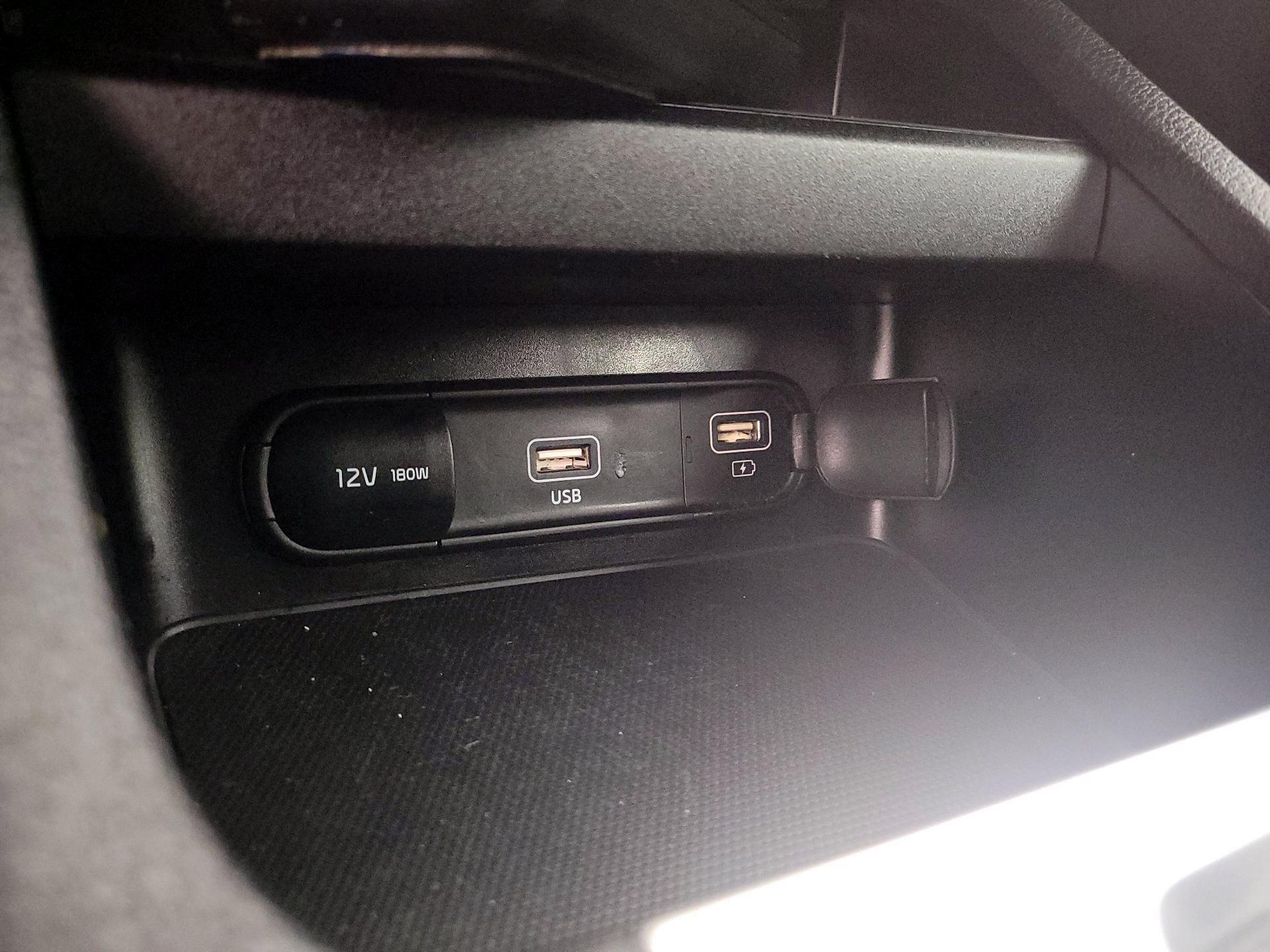 Thumbnail: 2024 Kia Forte - 16