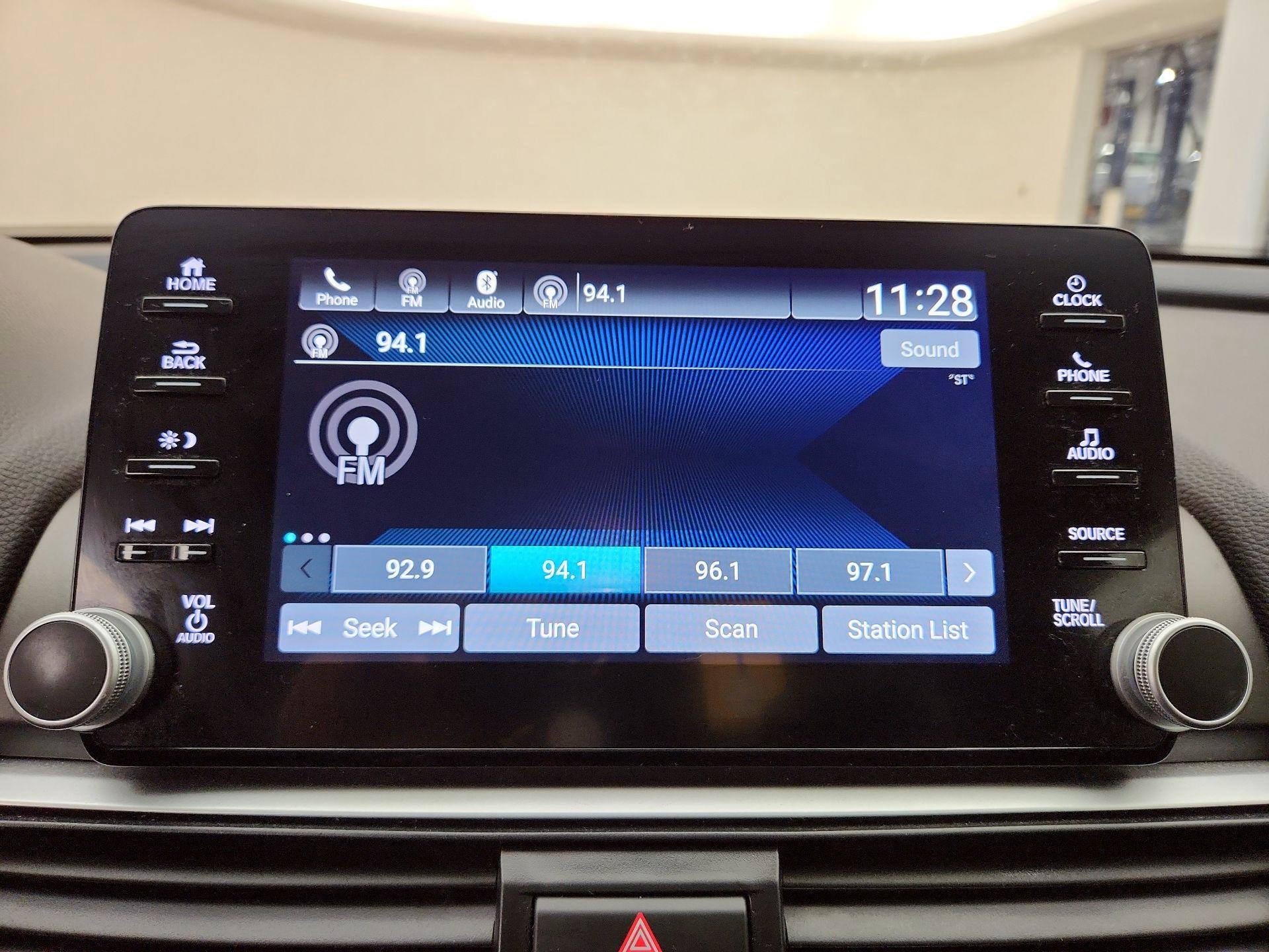 Thumbnail: 2019 Honda Accord - 15