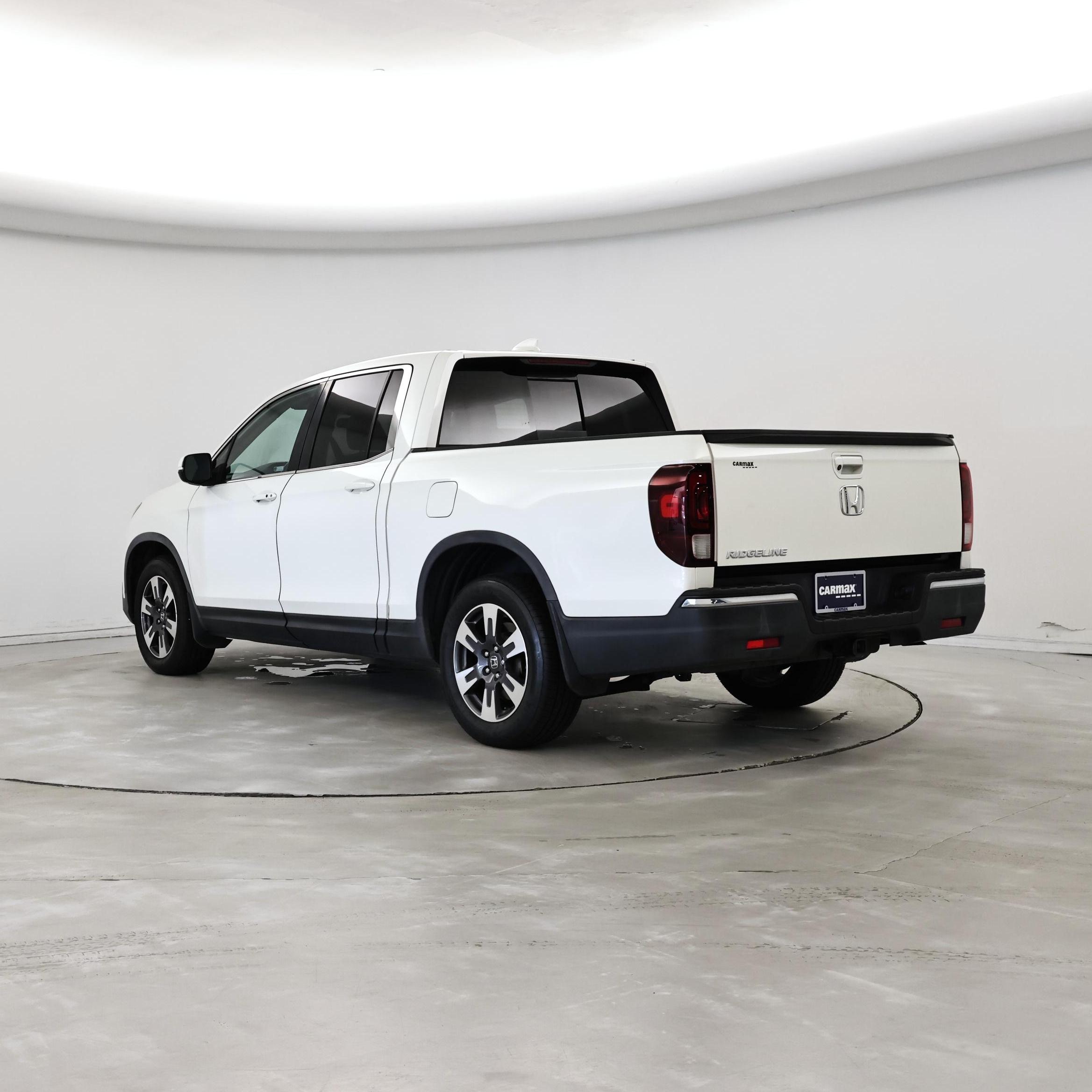 Thumbnail: 2019 Honda Ridgeline - 2