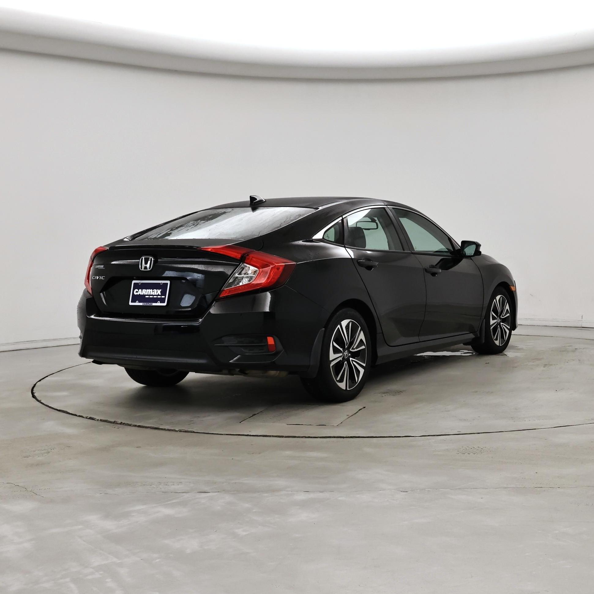 Thumbnail: 2016 Honda Civic - 8