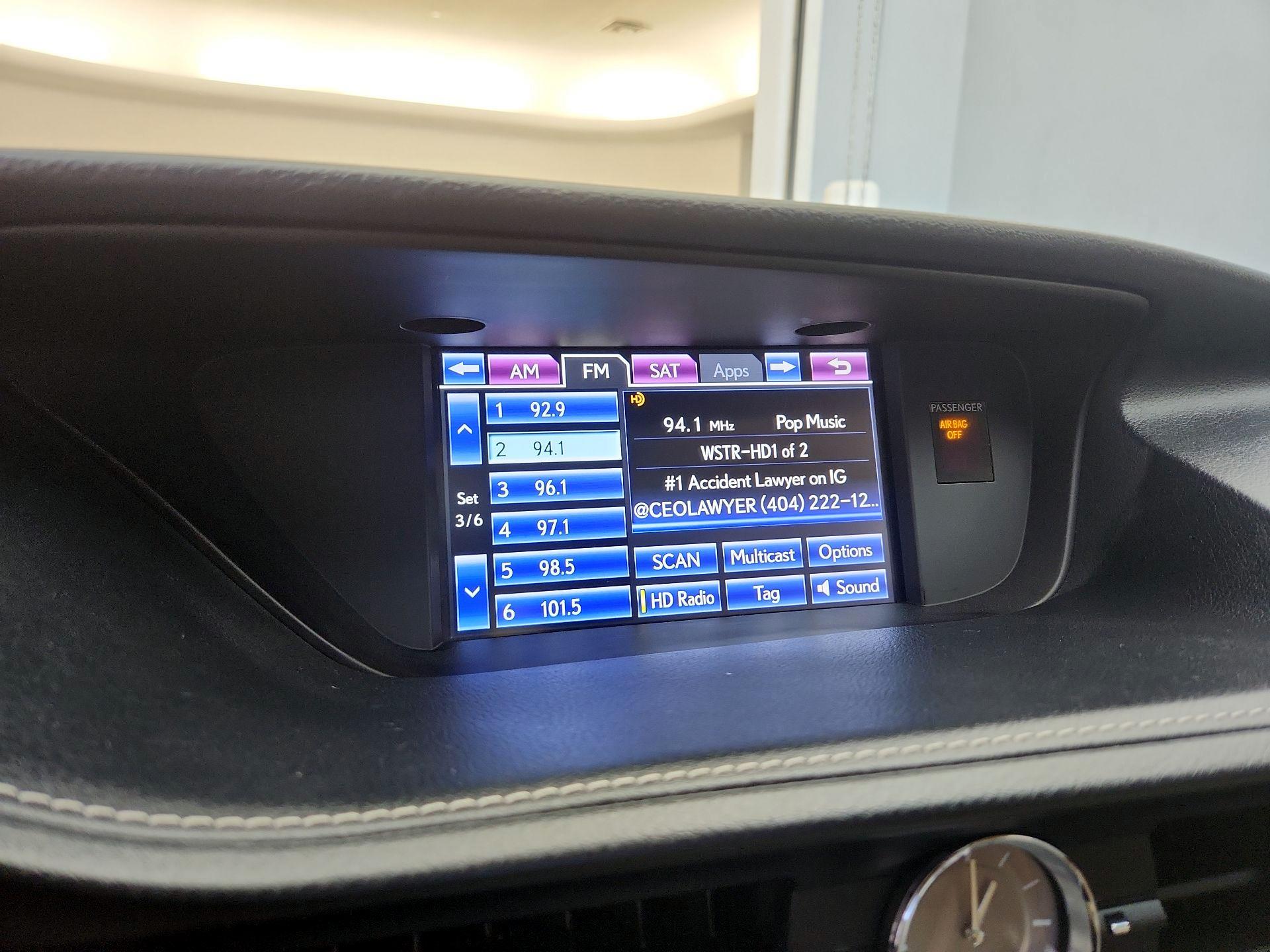 Thumbnail: 2014 Lexus ES - 15
