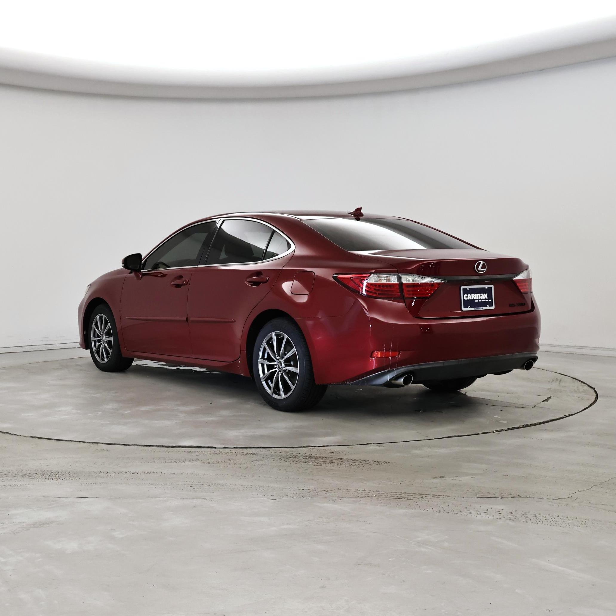 Thumbnail: 2014 Lexus ES - 2