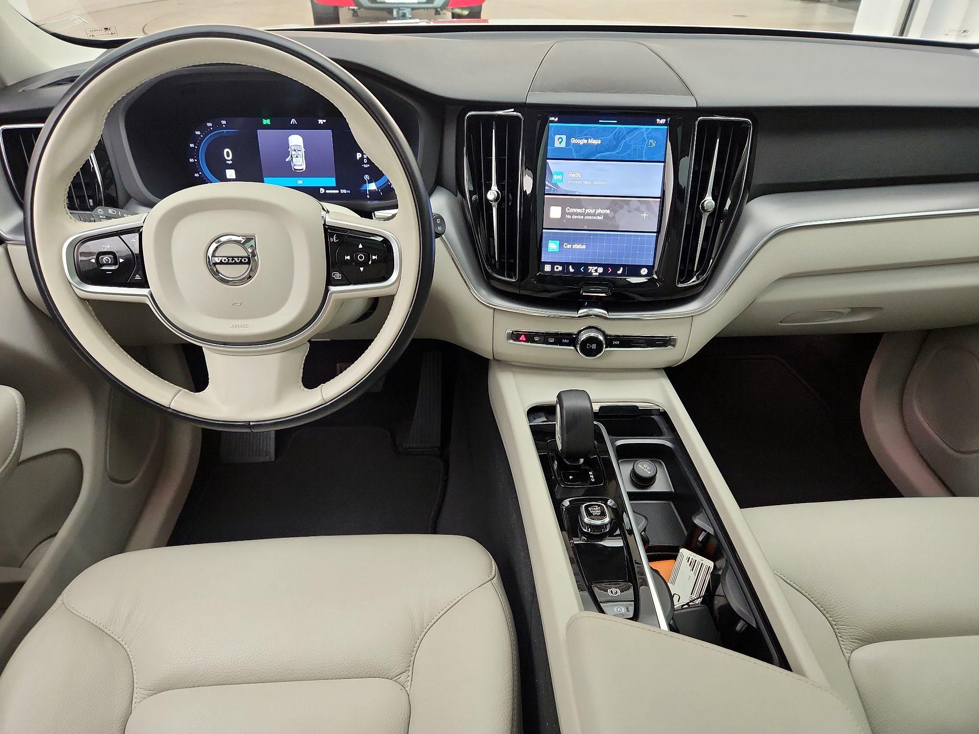Thumbnail: 2025 Volvo XC60 - 9