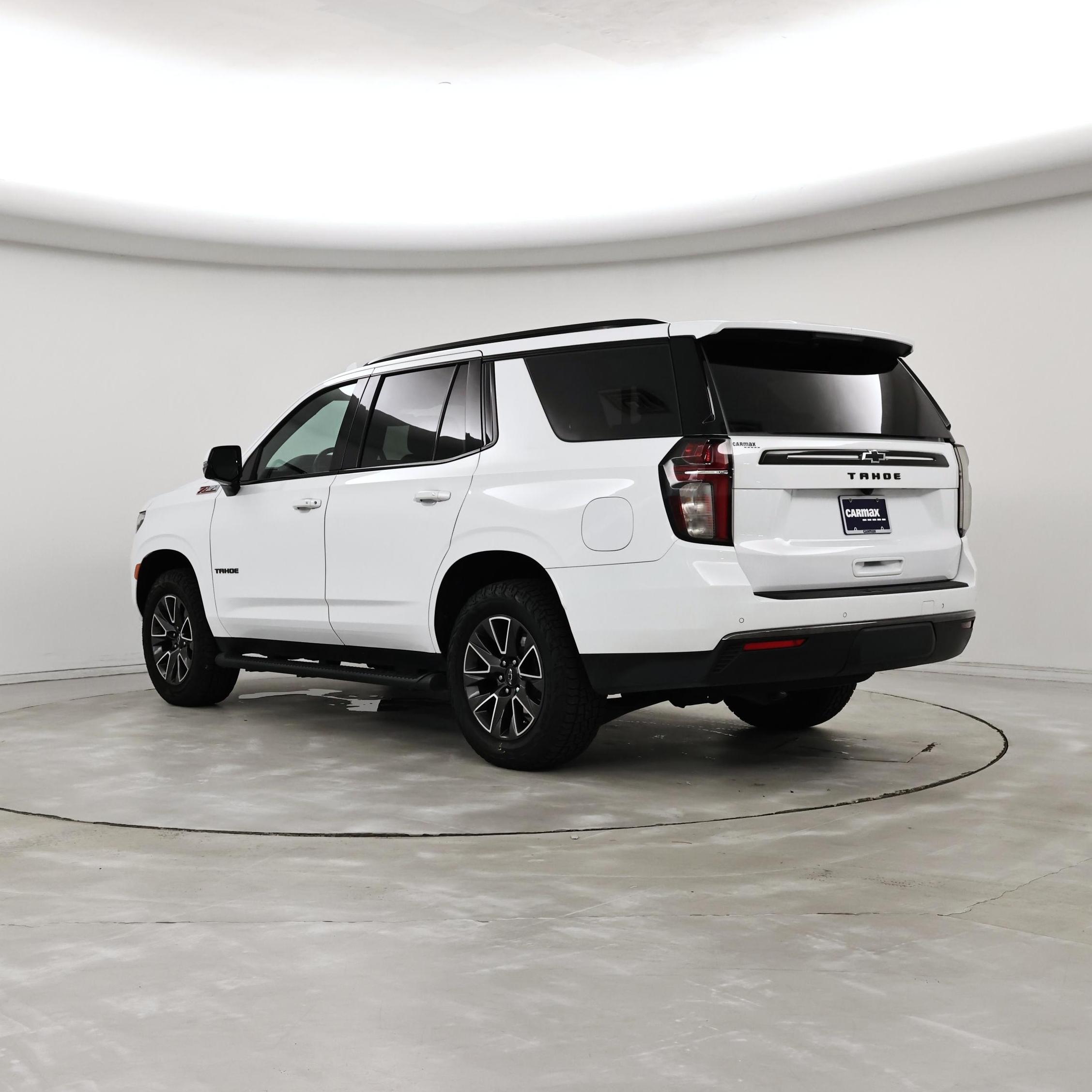 Thumbnail: 2022 Chevrolet Tahoe - 2