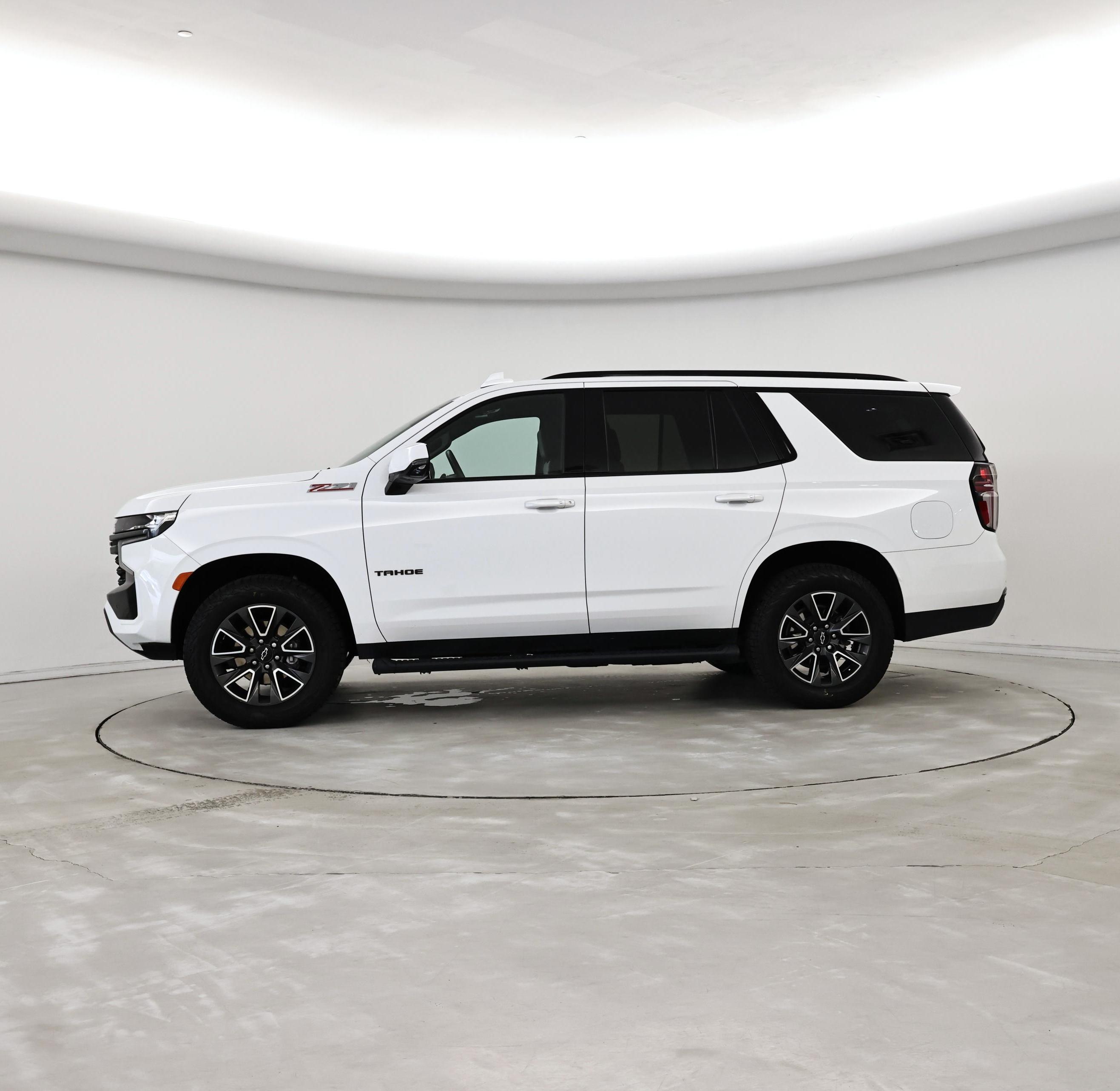Thumbnail: 2022 Chevrolet Tahoe - 3