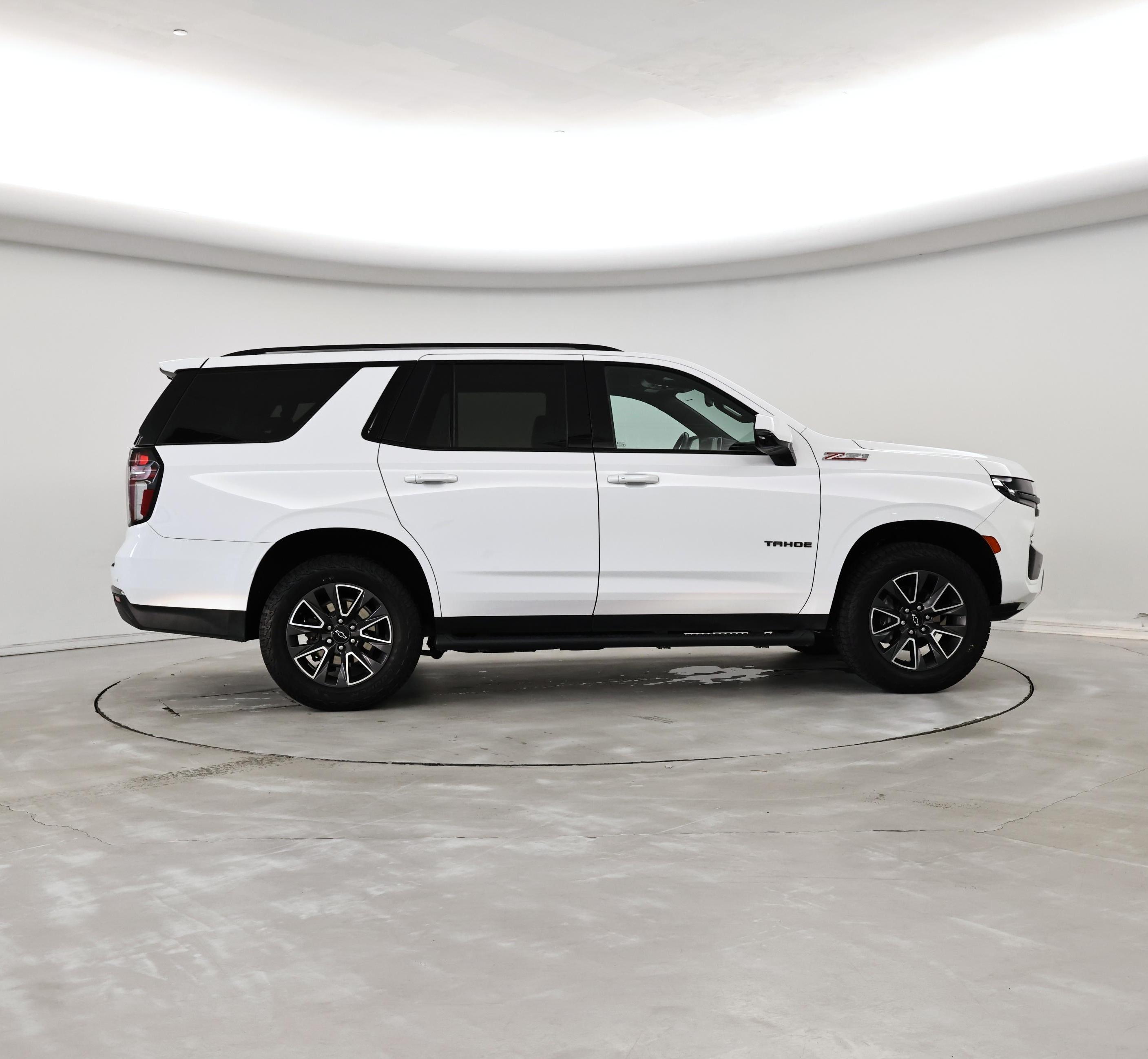 Thumbnail: 2022 Chevrolet Tahoe - 7