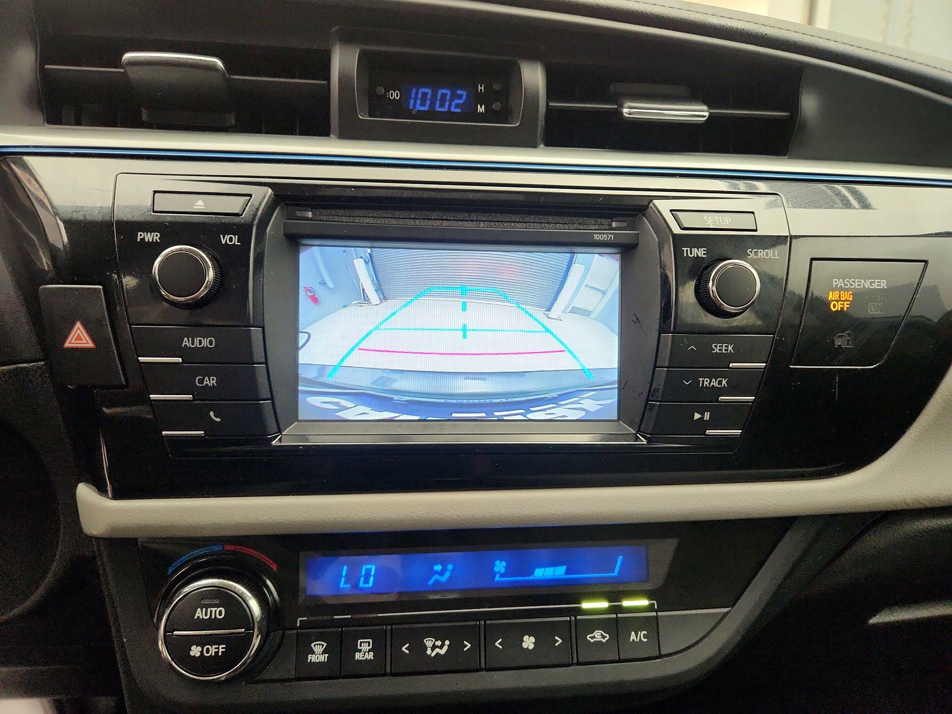 Thumbnail: 2015 Toyota Corolla - 14