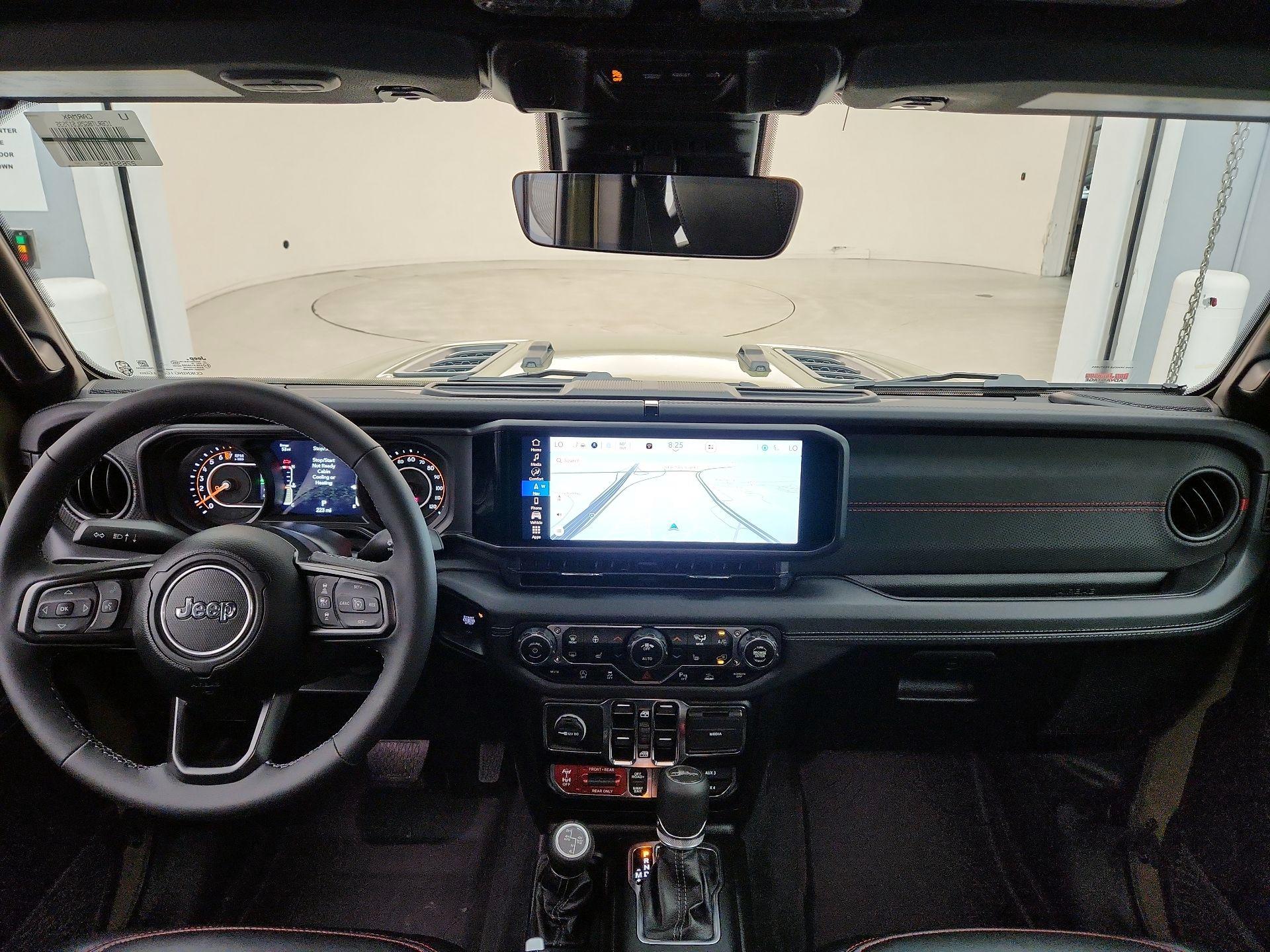 Thumbnail: 2025 Jeep Gladiator - 9