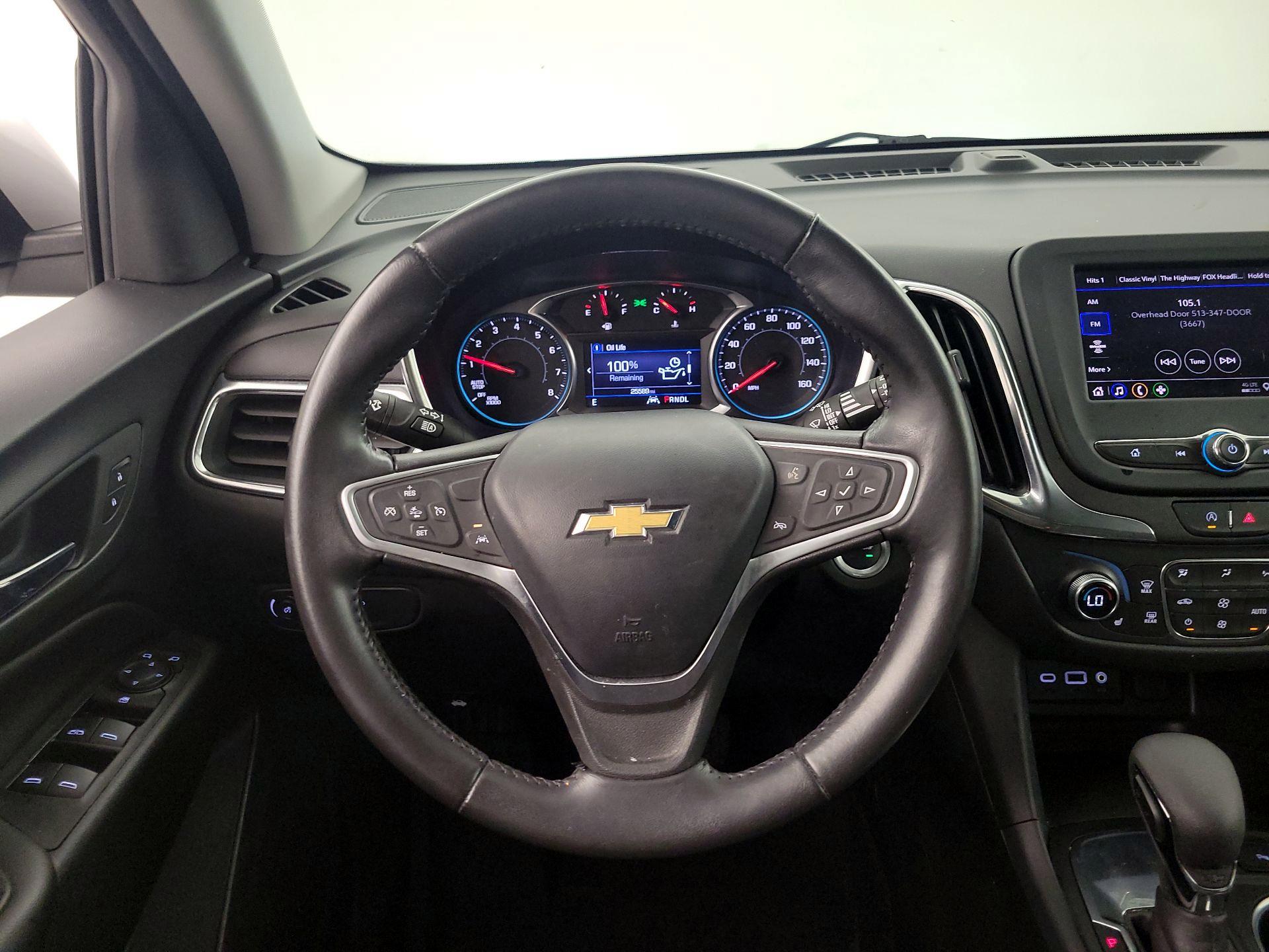 Thumbnail: 2022 Chevrolet Equinox - 10