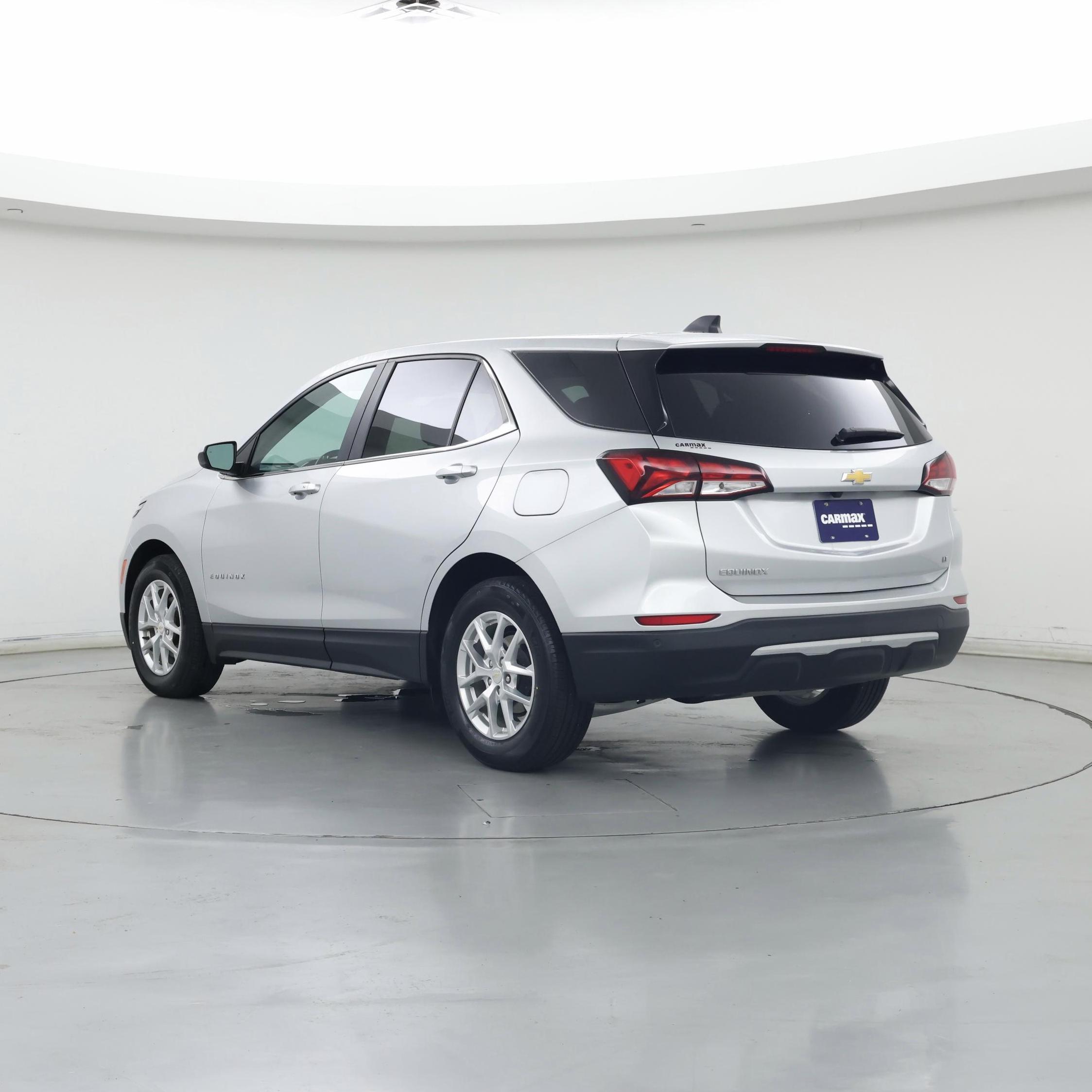 Thumbnail: 2022 Chevrolet Equinox - 2