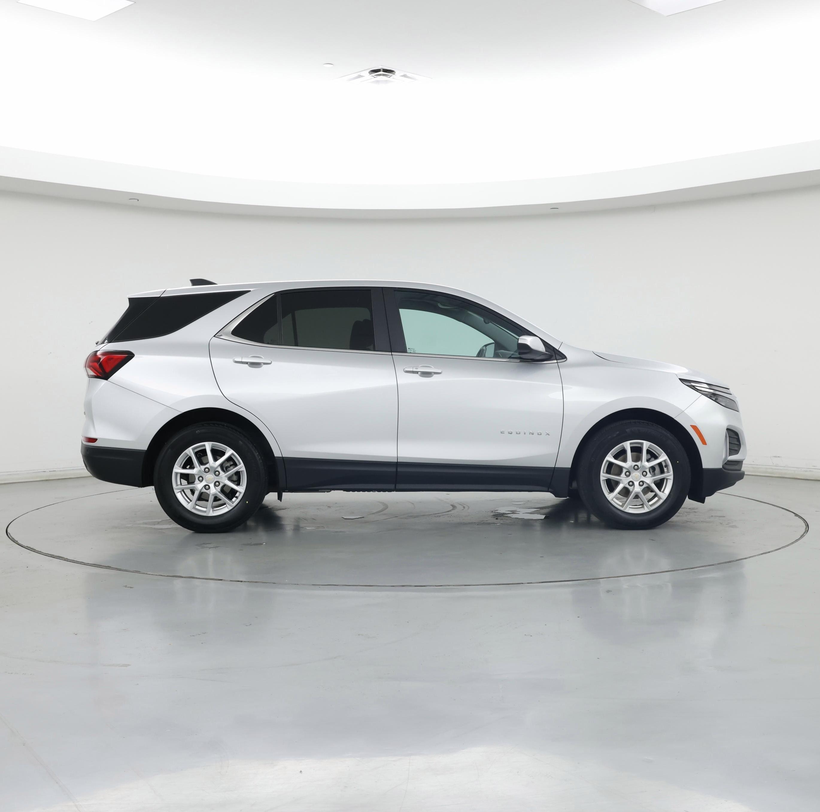 Thumbnail: 2022 Chevrolet Equinox - 7