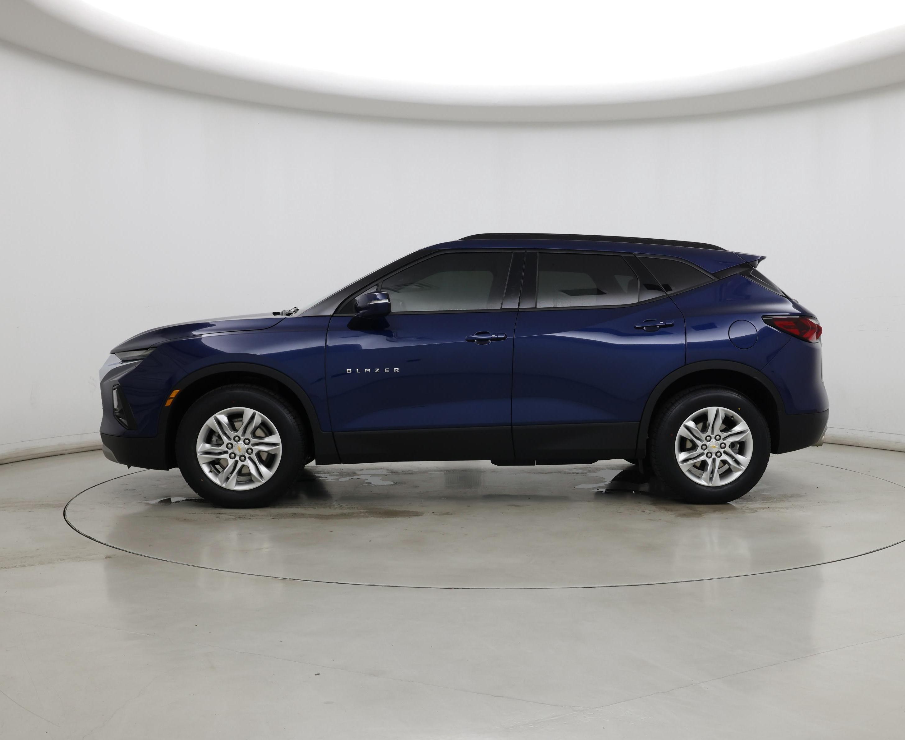 Thumbnail: 2022 Chevrolet Blazer - 3