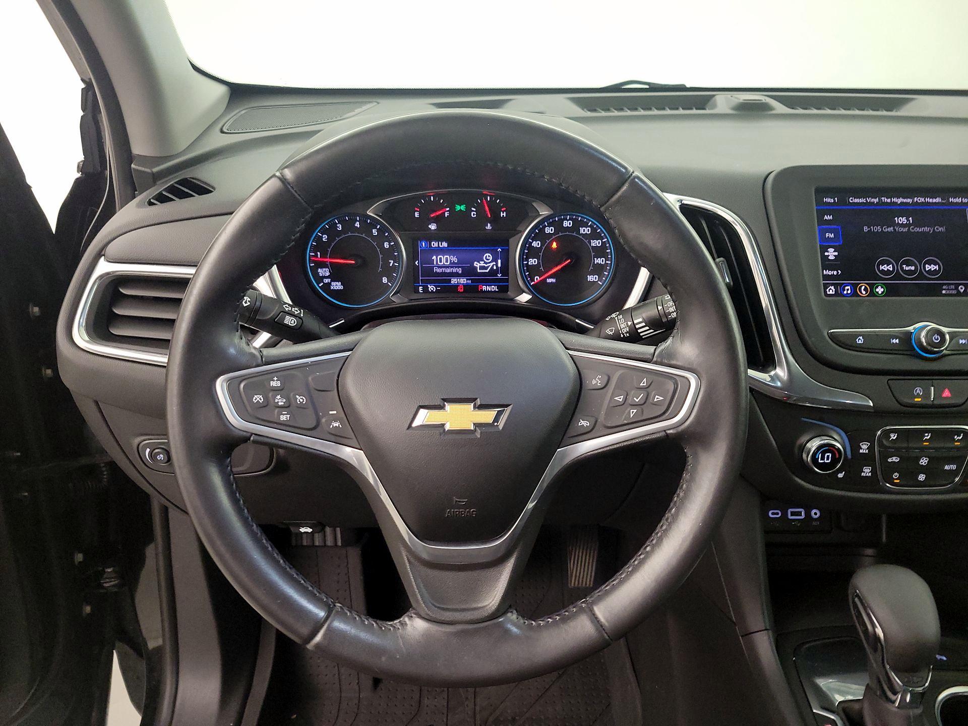 Thumbnail: 2022 Chevrolet Equinox - 10