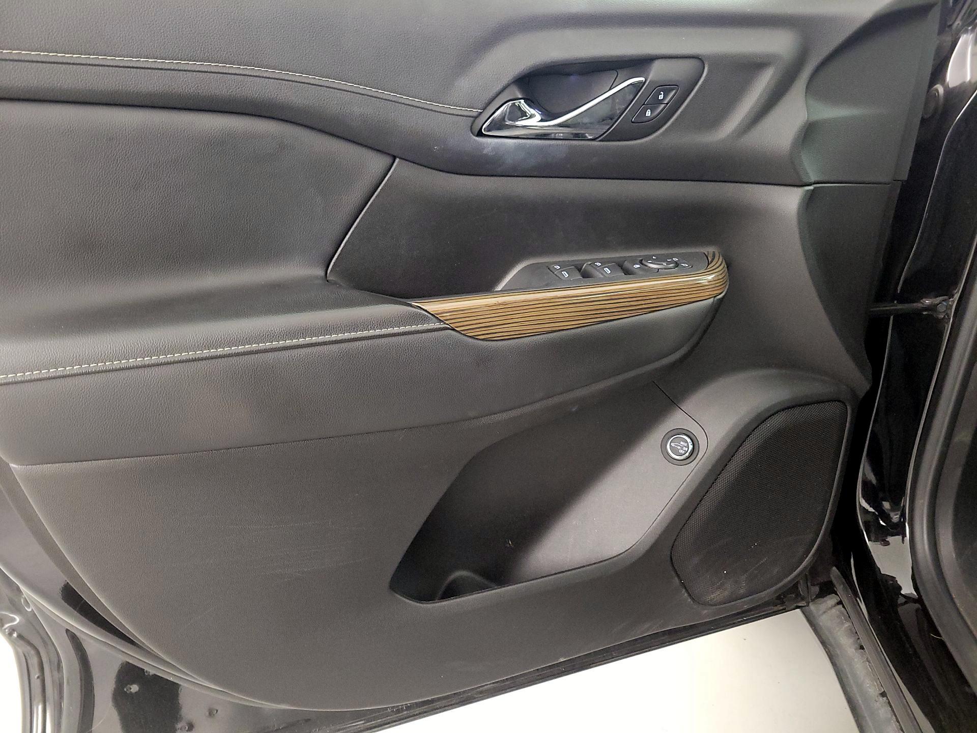 Thumbnail: 2022 GMC Acadia - 12