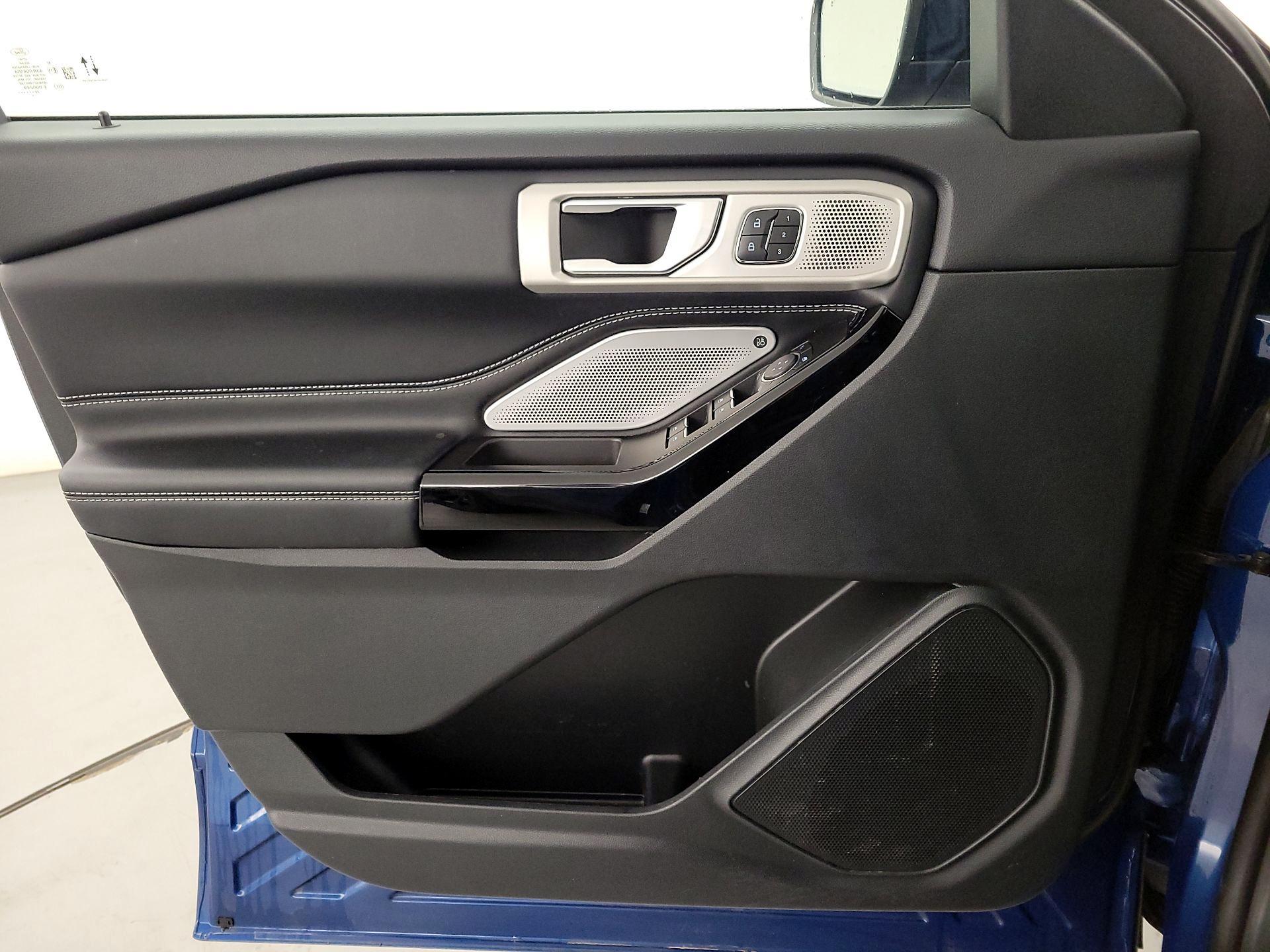 Thumbnail: 2022 Ford Explorer - 12