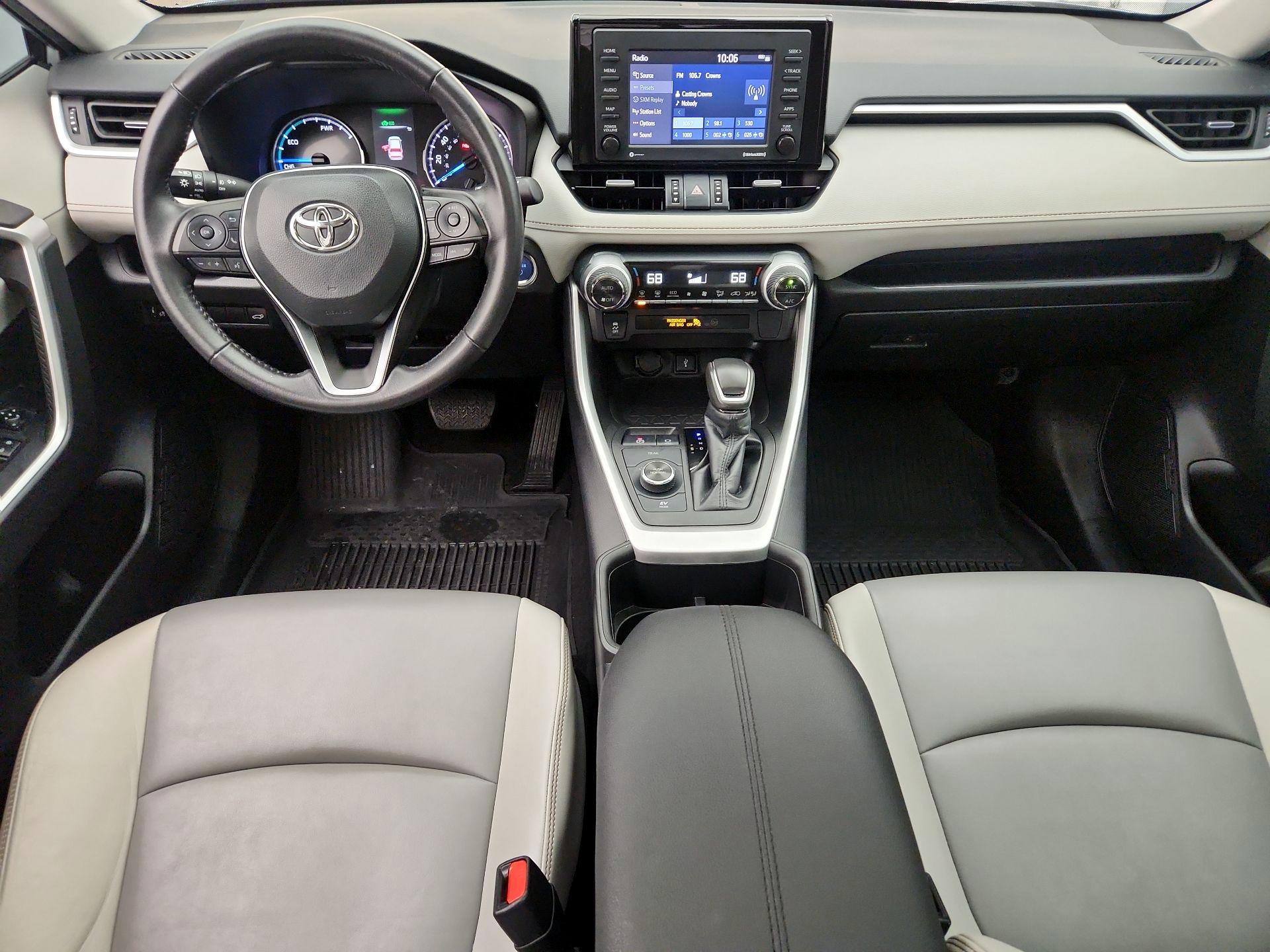 Thumbnail: 2022 Toyota RAV4 - 9