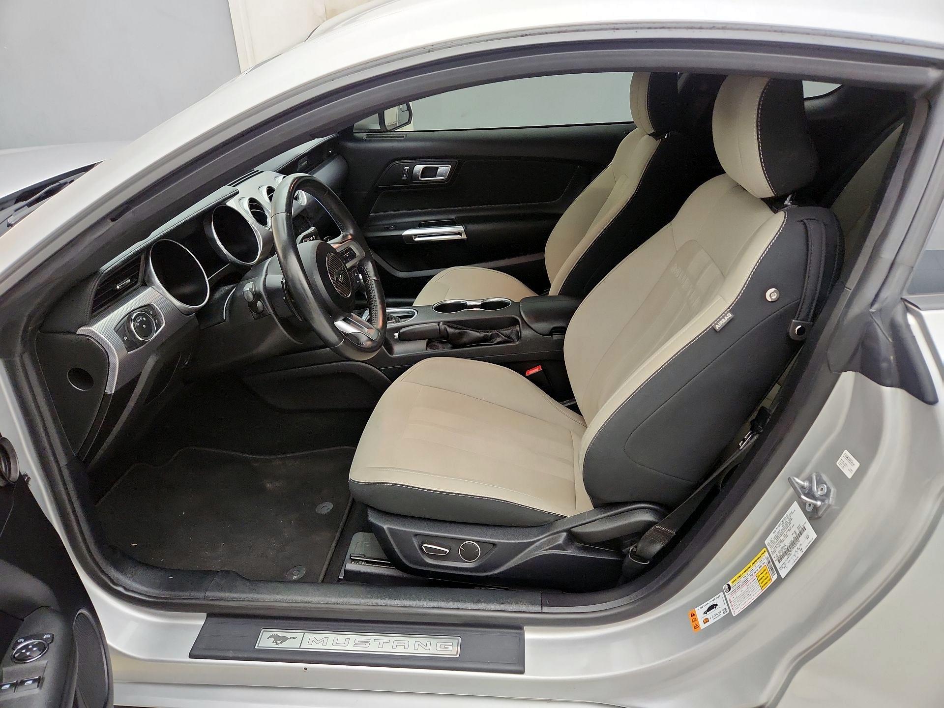 Thumbnail: 2019 Ford Mustang - 11