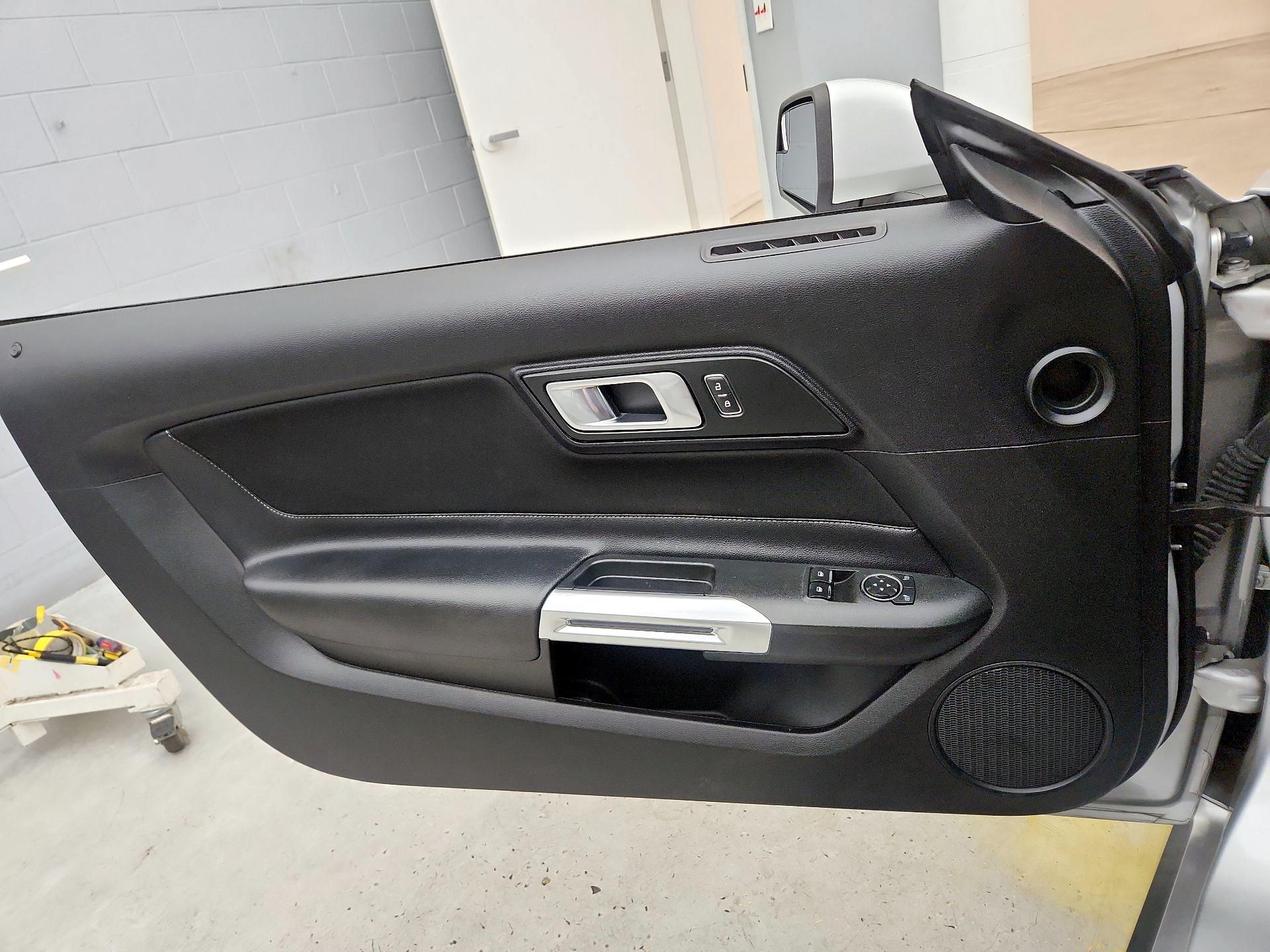 Thumbnail: 2019 Ford Mustang - 12